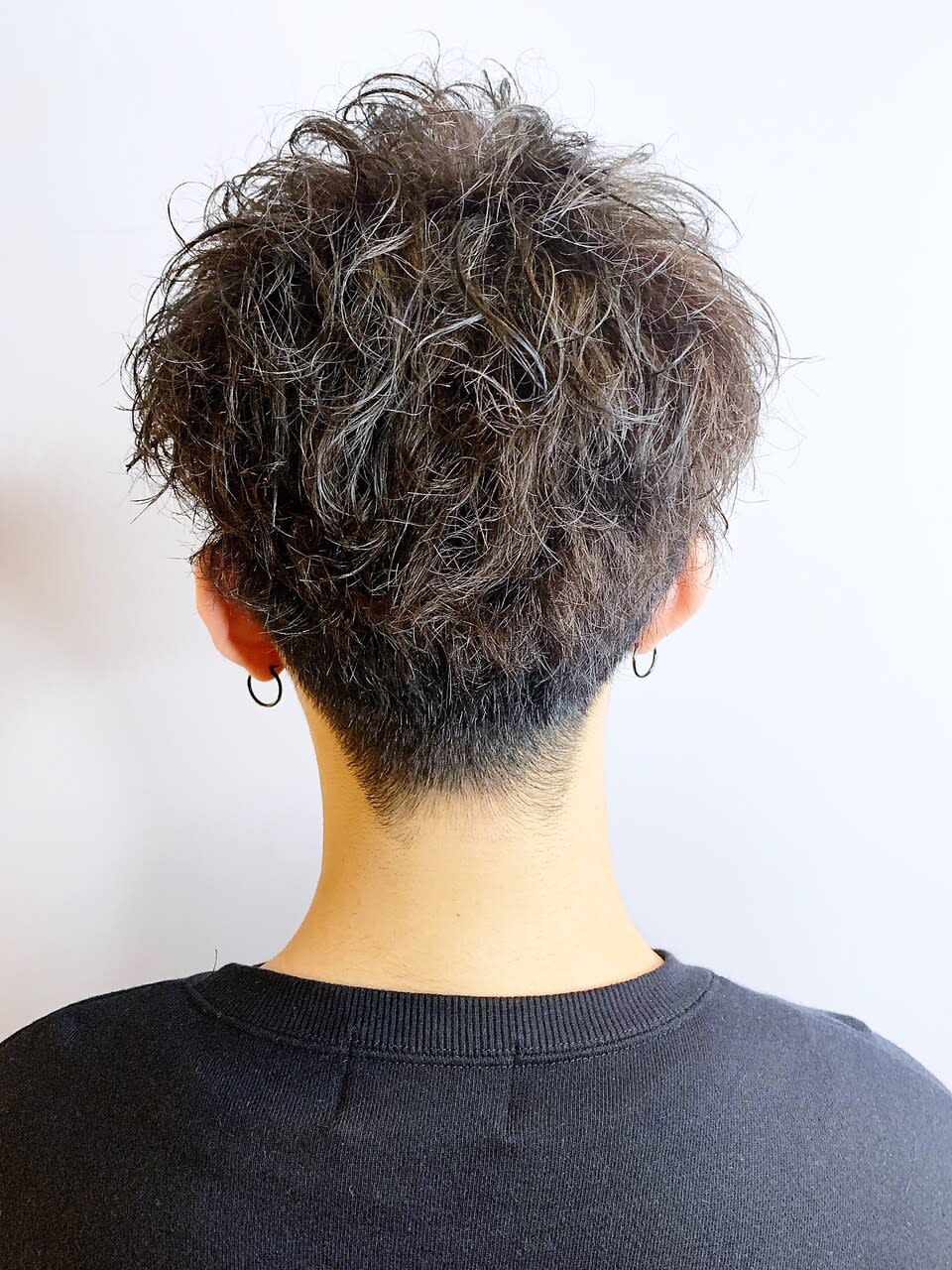 BANC hair works【バンクヘアワークス】のスタイル紹介。ツーブロックOnパーマバーバースタイル