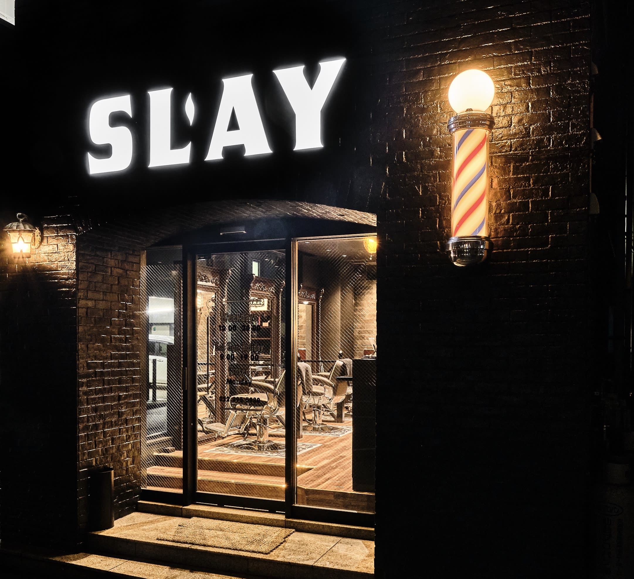 SLAYのアイキャッチ画像