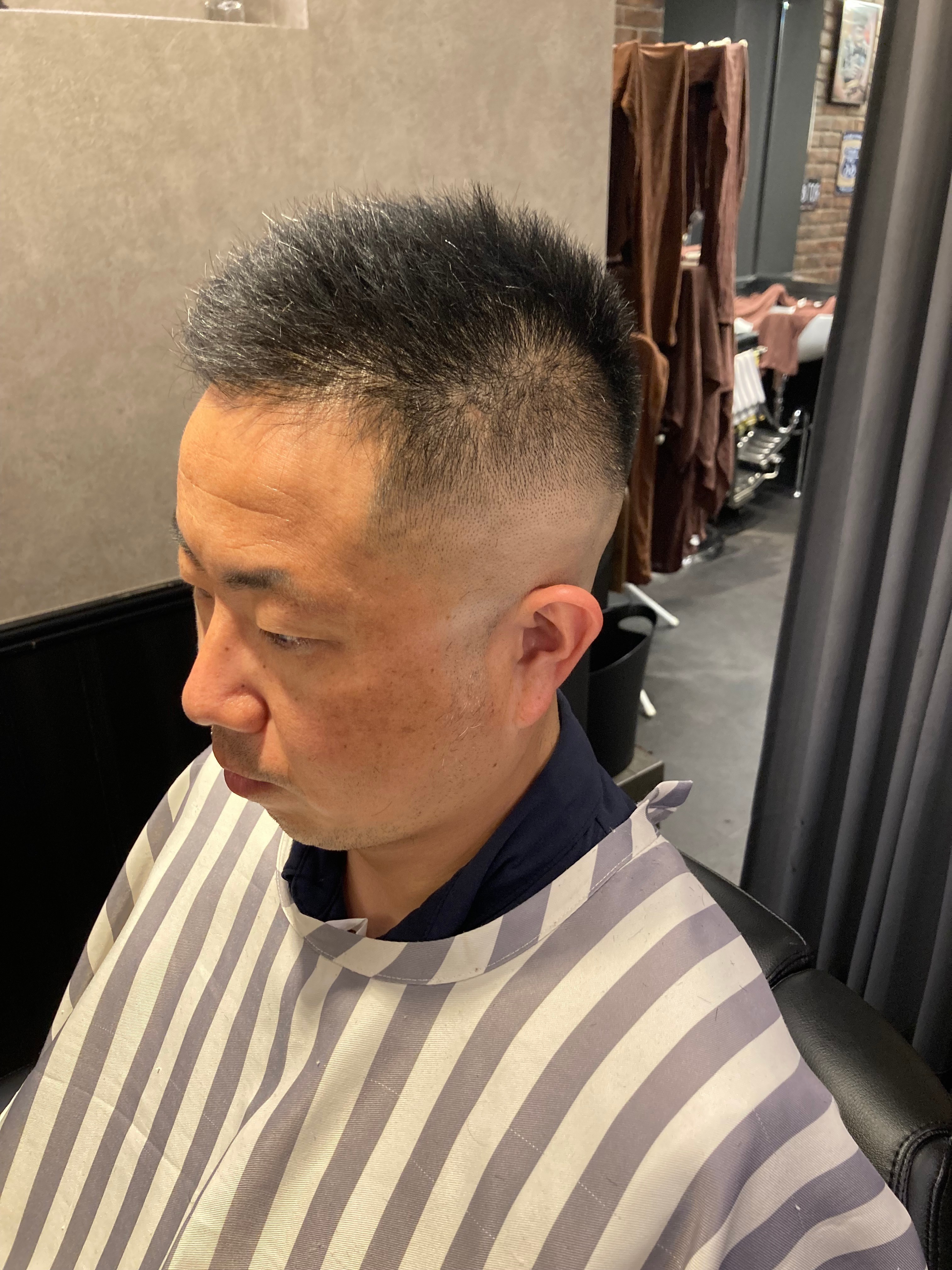 メンズ専門理容室 BroTokyo BARBERSHOP 銀座店【メンズセンモンリヨウシツブロートーキョーバーバーショップギンザテン】のスタイル紹介。スキンフェード