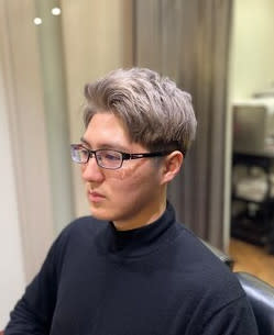 men's hair salon clarens【メンズ ヘア サロン クララン】のスタイル紹介。透明感up！！グレージュ