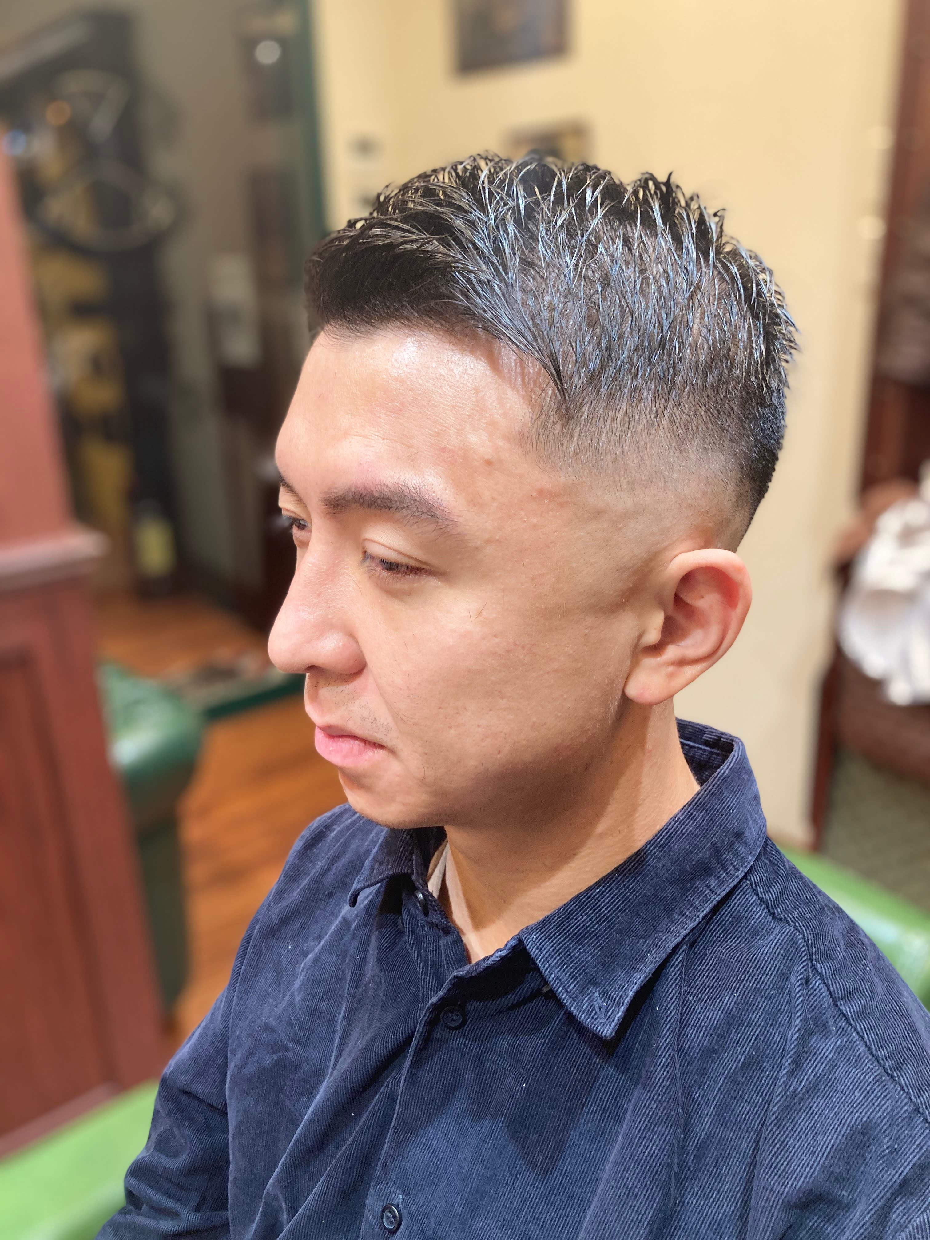 メンズ専門理容室 BroTokyo BARBERSHOP 銀座店【メンズセンモンリヨウシツブロートーキョーバーバーショップギンザテン】のスタイル紹介。スキンフェード