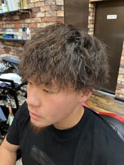 2ND 髪 Chos 南浦和店【セカンドカミチョス ミナミウラワテン】のスタイル紹介。ツイストパーマ