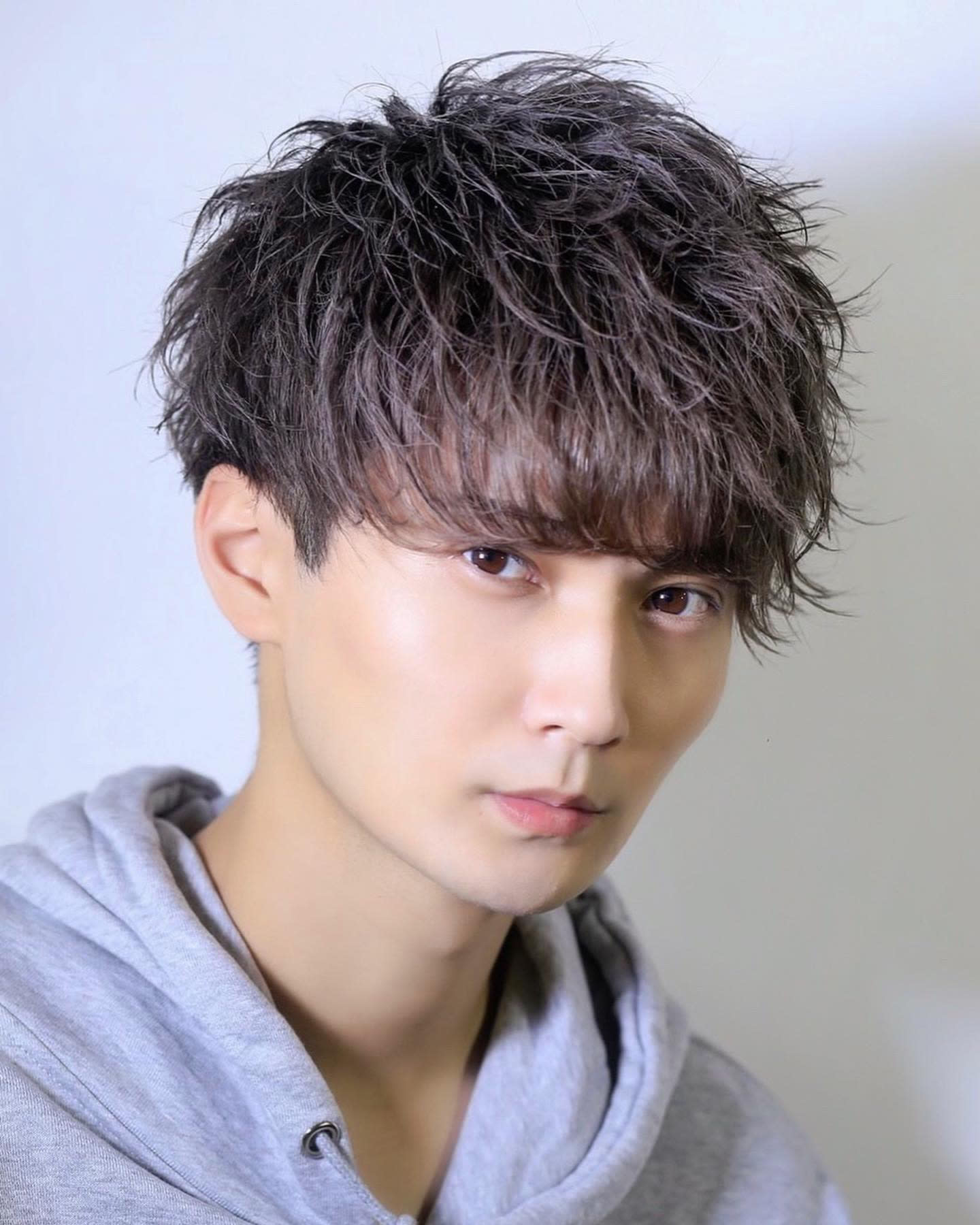 2nd place【セカンドプレイス】【セカンドプレイス】のスタイル紹介。束感マッシュ