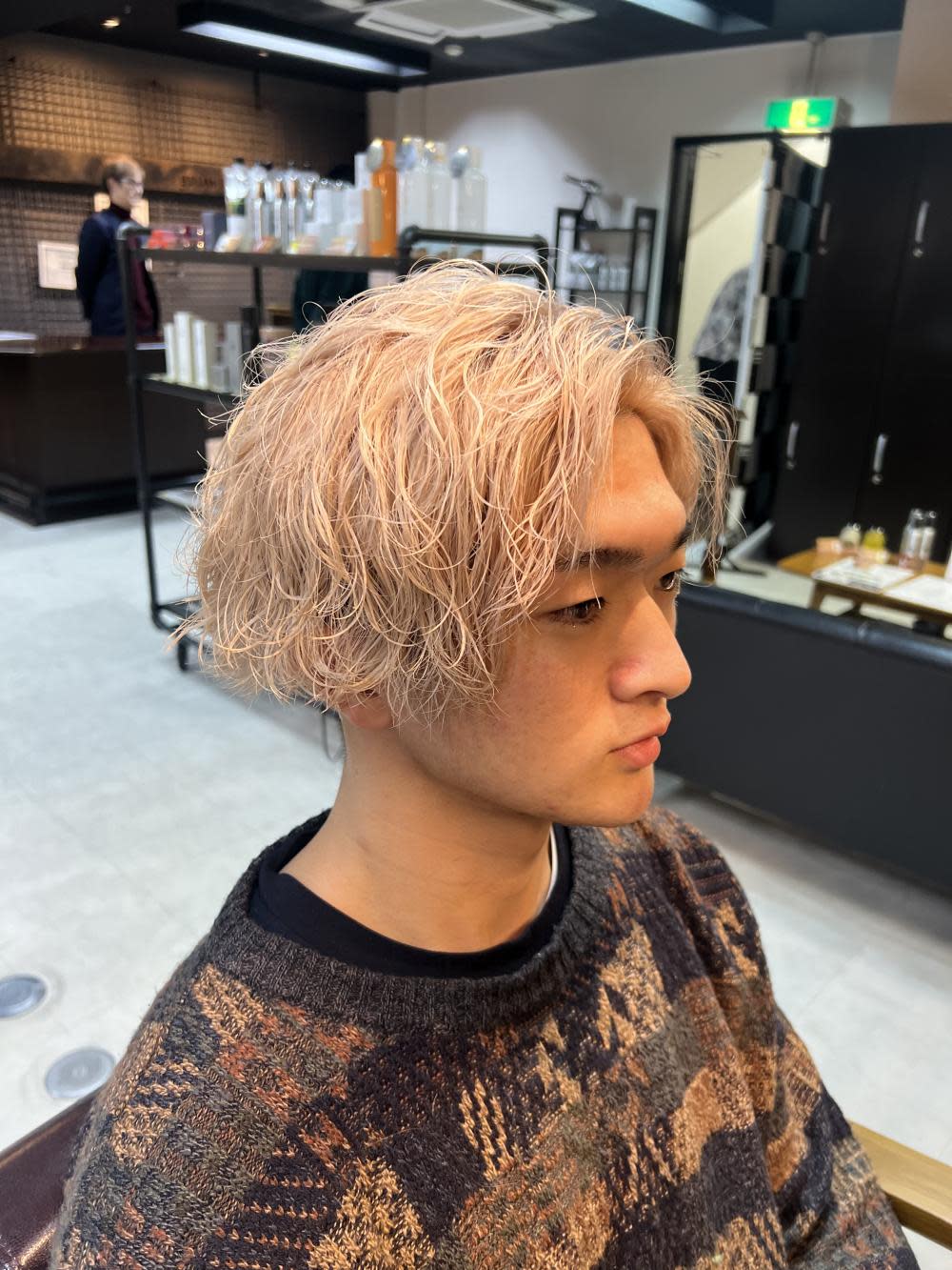 メンズサロン growth博多店【メンズサロングロウ】 メンズカット/メンズパーマ/眉毛【メンズサロン グロウ ハカタテン メンズサロングロウ メンズカット メンズパーマ マユゲ】のスタイル紹介。ピンクベージュ