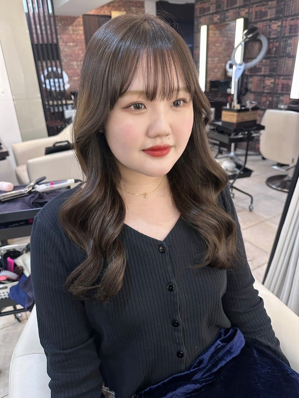 LE・WIN ginza【ルーウィン ギンザ】のスタイル紹介。【韓国ヘア】ロングバングカット顔まわりレイヤー　