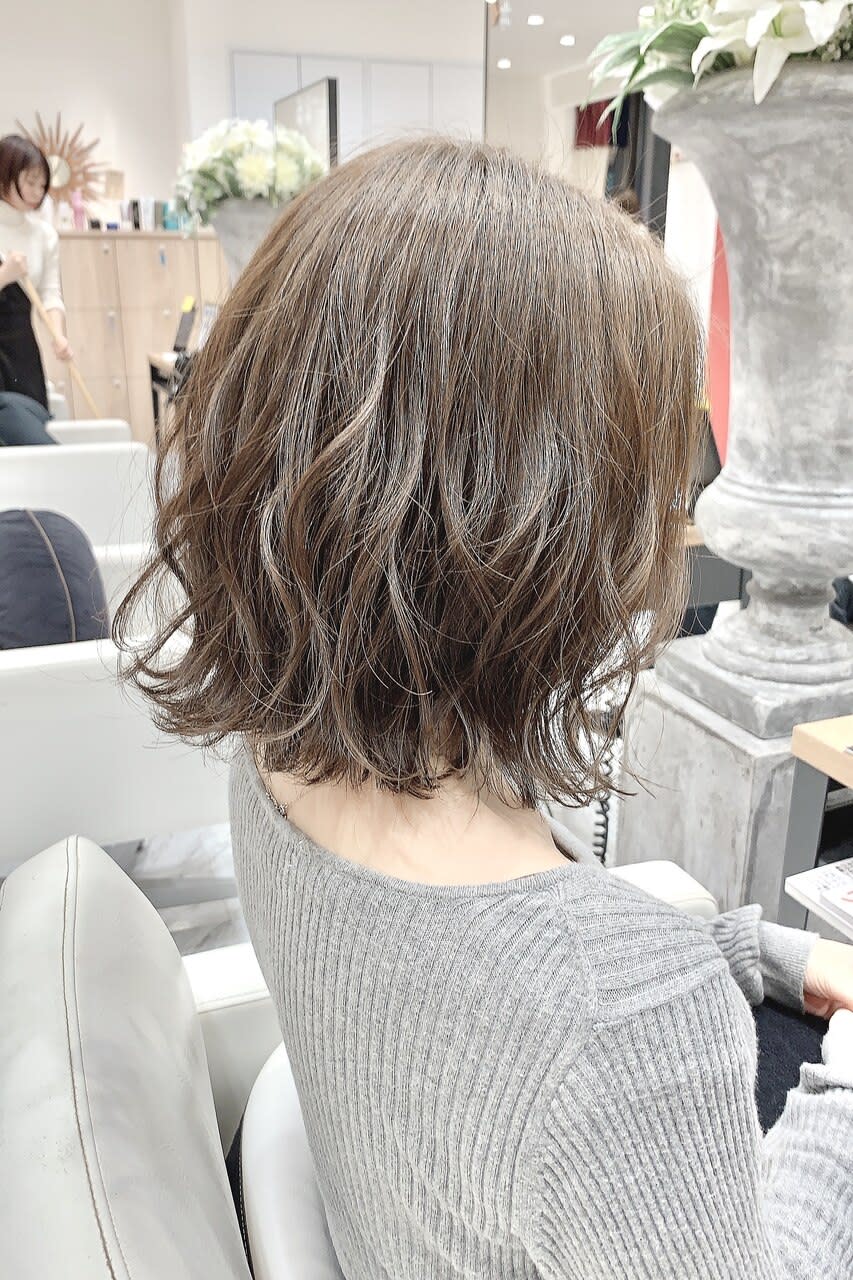 KOZO GINZA 上野御徒町店【コーゾーギンザウエノオカチマチテン】のスタイル紹介。KOZO GINZA 上野御徒町店×ミディアム