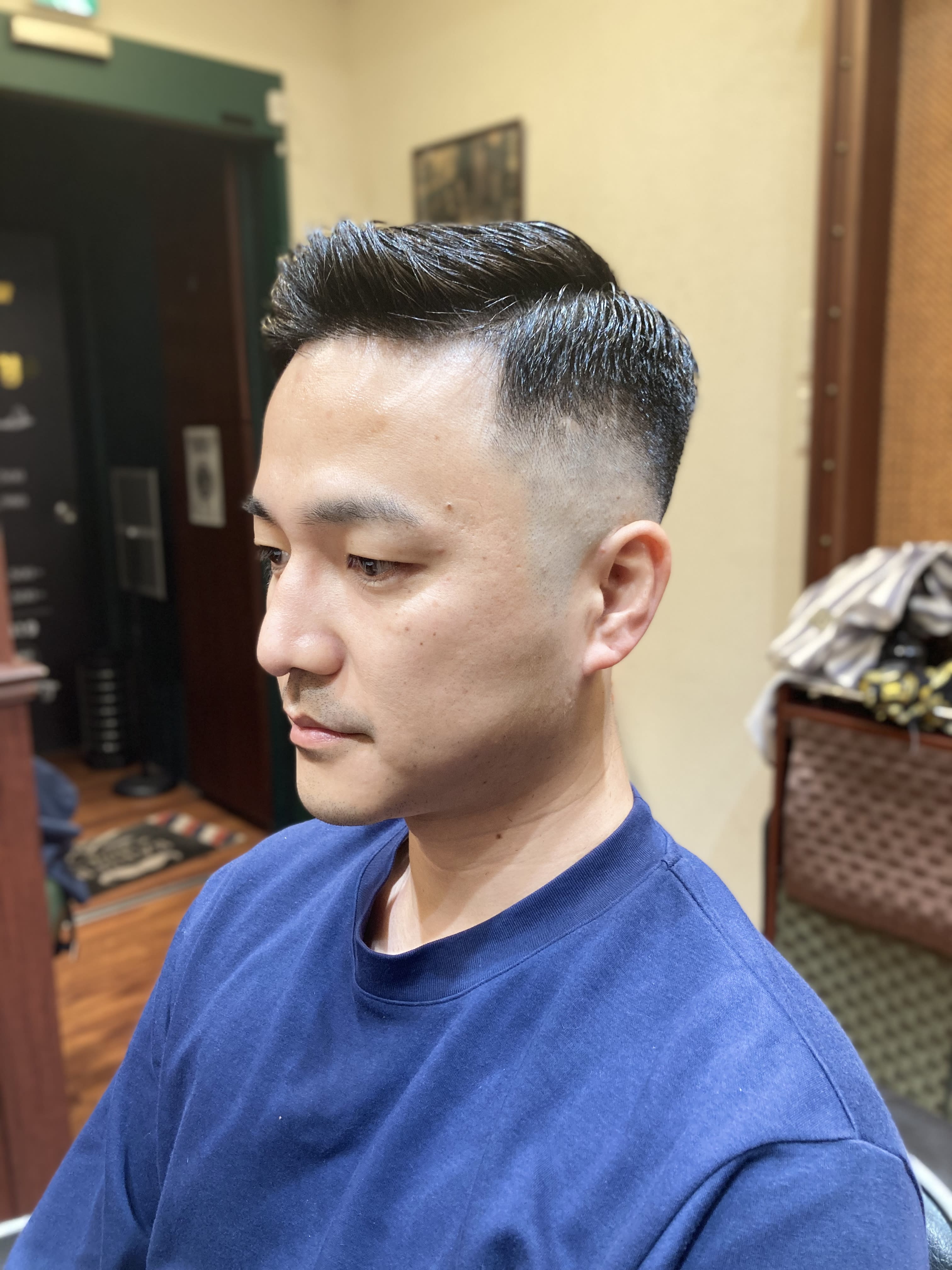 メンズ専門理容室 BroTokyo BARBERSHOP 銀座店【メンズセンモンリヨウシツブロートーキョーバーバーショップギンザテン】のスタイル紹介。ハードパート