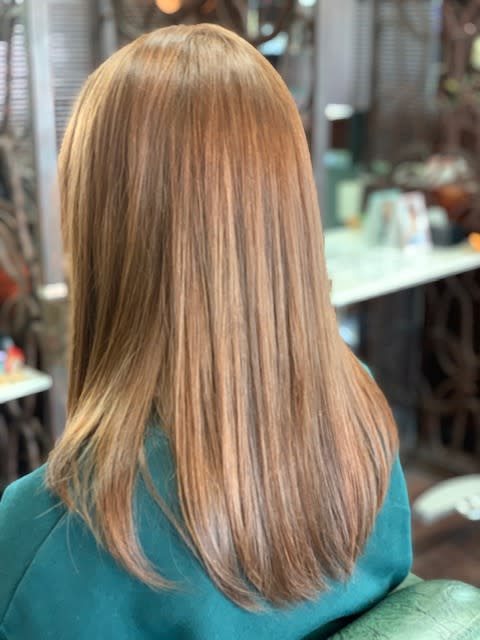 tip・top 京成小岩店【チップタップ ケイセイコイワテン】のスタイル紹介。ケアカラー×ロング