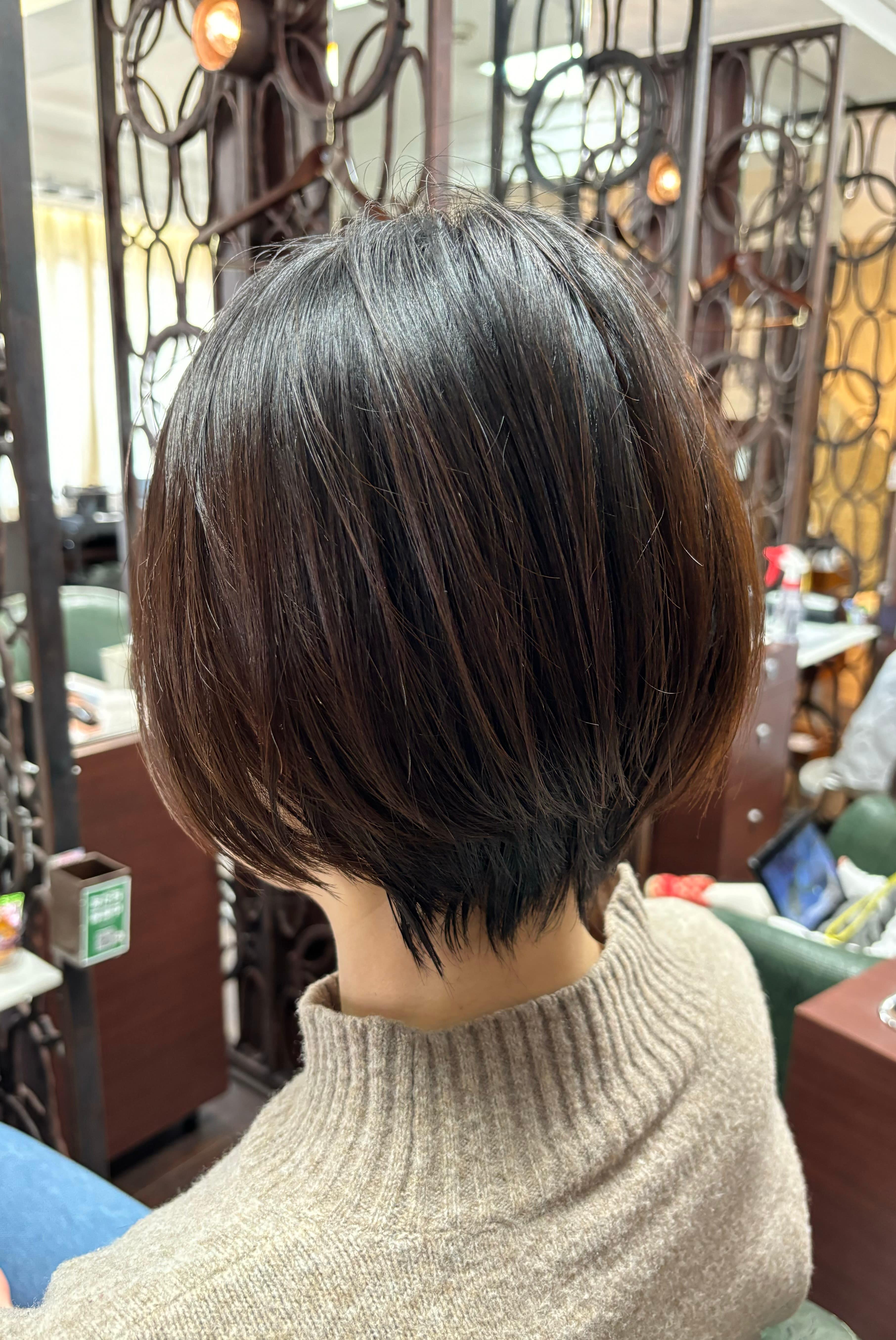 tip・top 京成小岩店【チップタップ ケイセイコイワテン】のスタイル紹介。くびれショート