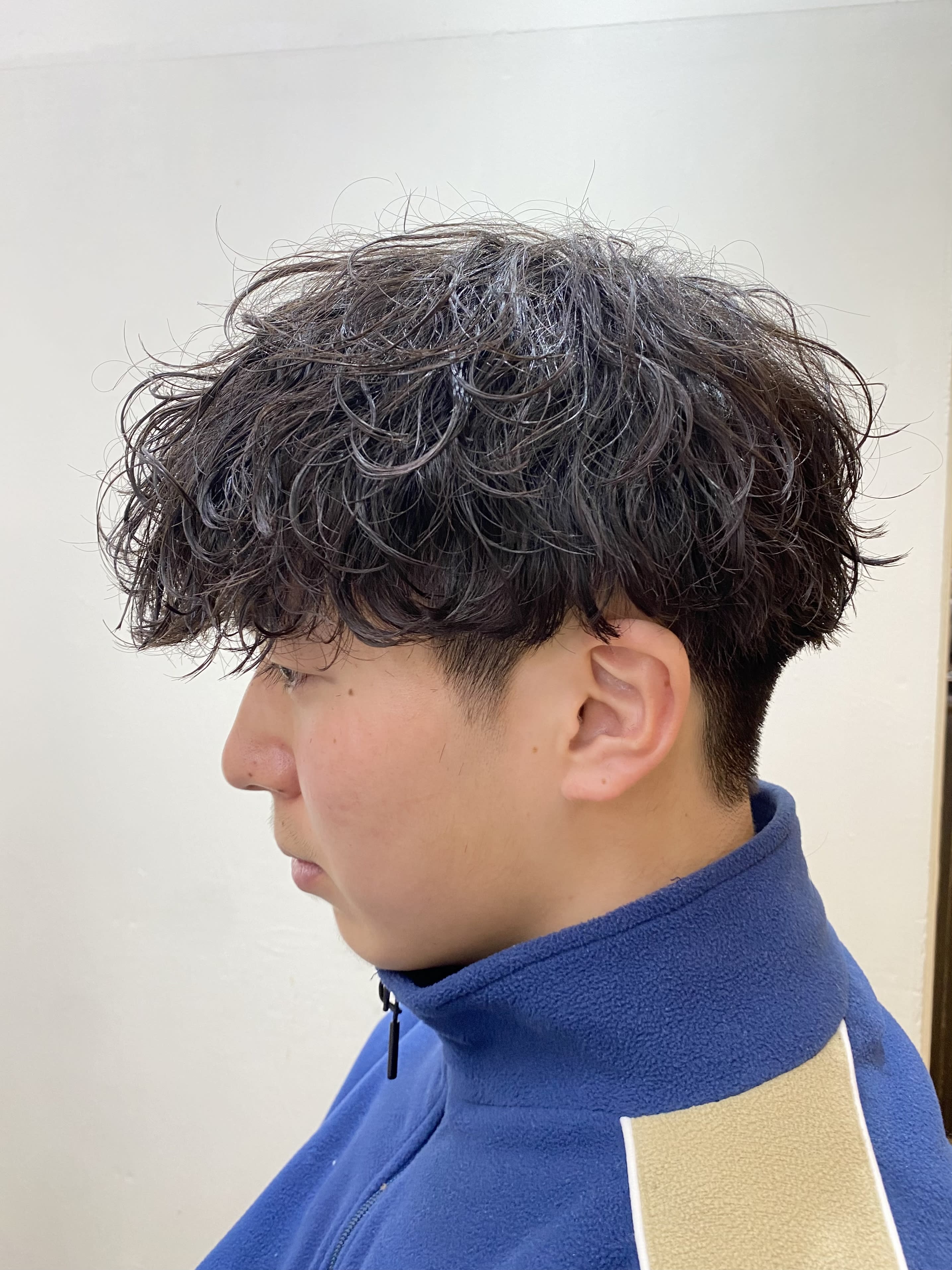メンズサロン R-EVOLUT hair【レボルトヘアー】のスタイル紹介。【関口柊太】波巻きパーマ
