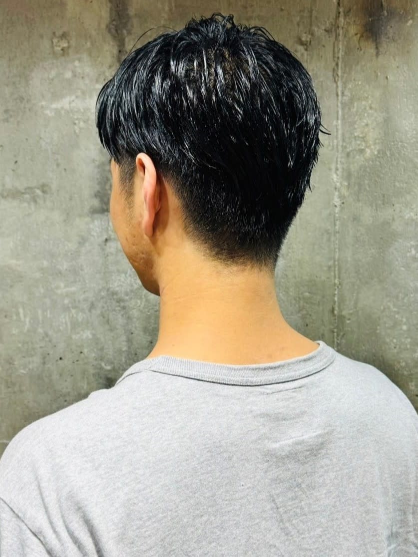 MEN'S SALON alfRed 瑞穂店【メンズサロン アルフレッド ミズホテン】のスタイル紹介。ツーブロック　メンズショート　黒髪　20代30代40代