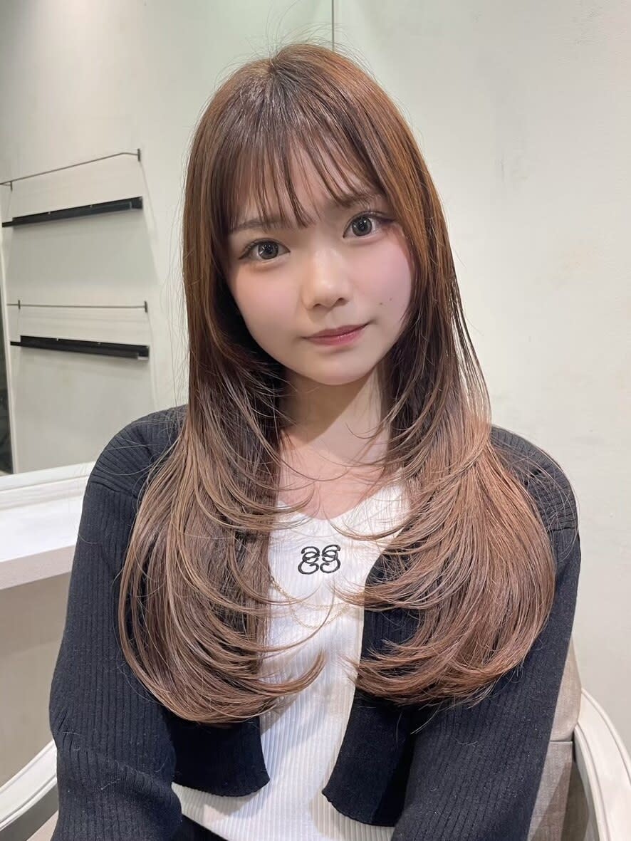 QUEEN by noism【クイーン　バイ　ノイズ】のスタイル紹介。姫カット姫ウルフ姫ロングウルフカット韓国姫レイヤー