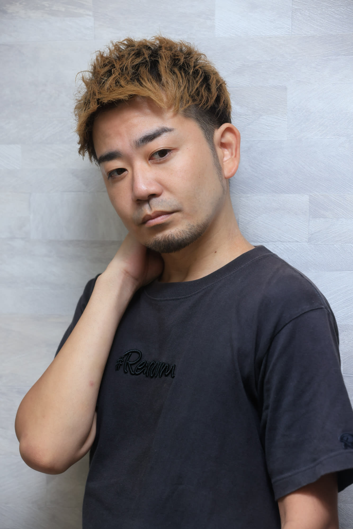 新宿2丁目美容室second【シンジュクニチョウメビヨウシツセカンド】のスタイル紹介。ナチュラル2ブロックショート