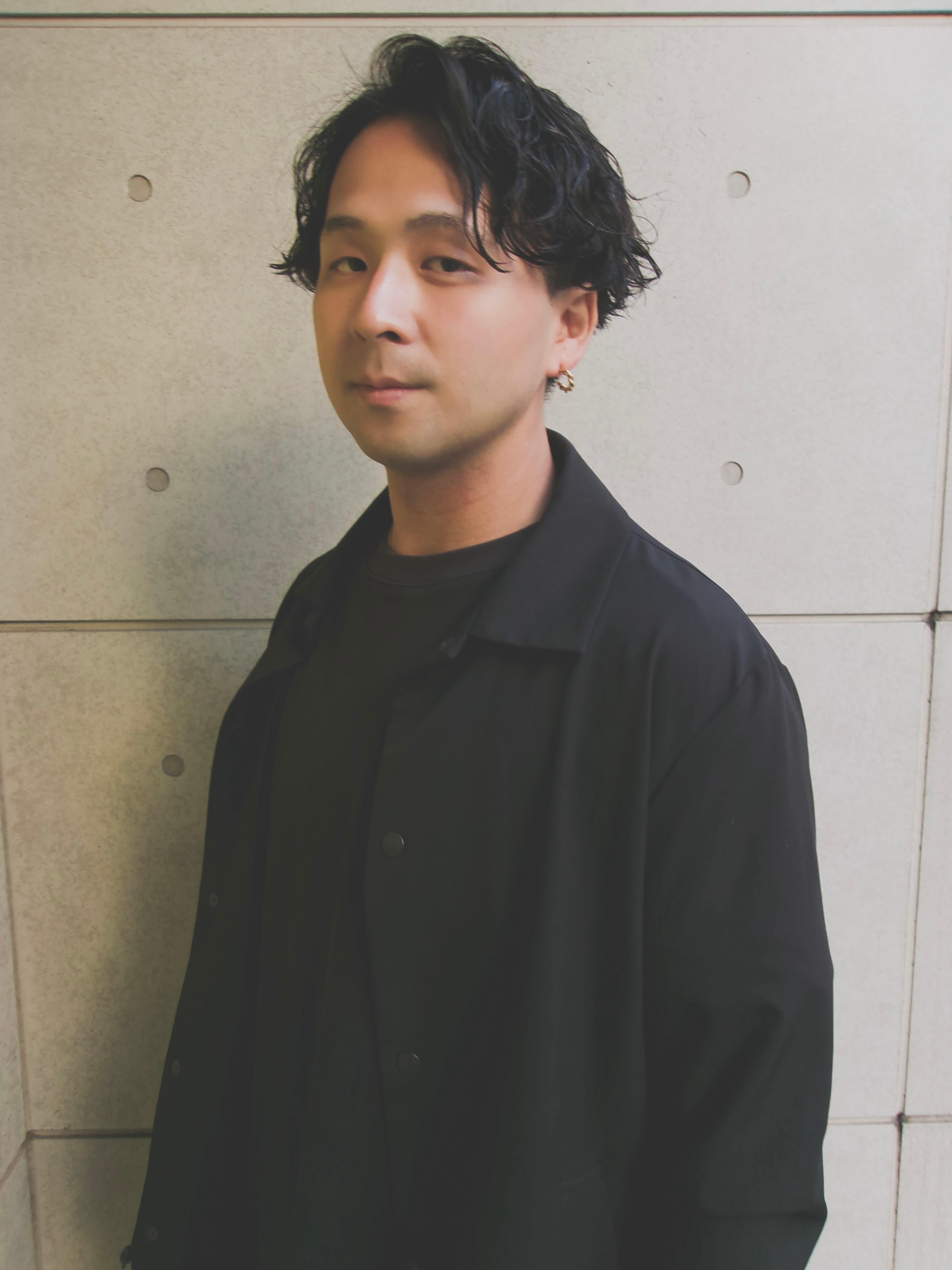 CALM【カーム】のスタイル紹介。波巻きパーマ