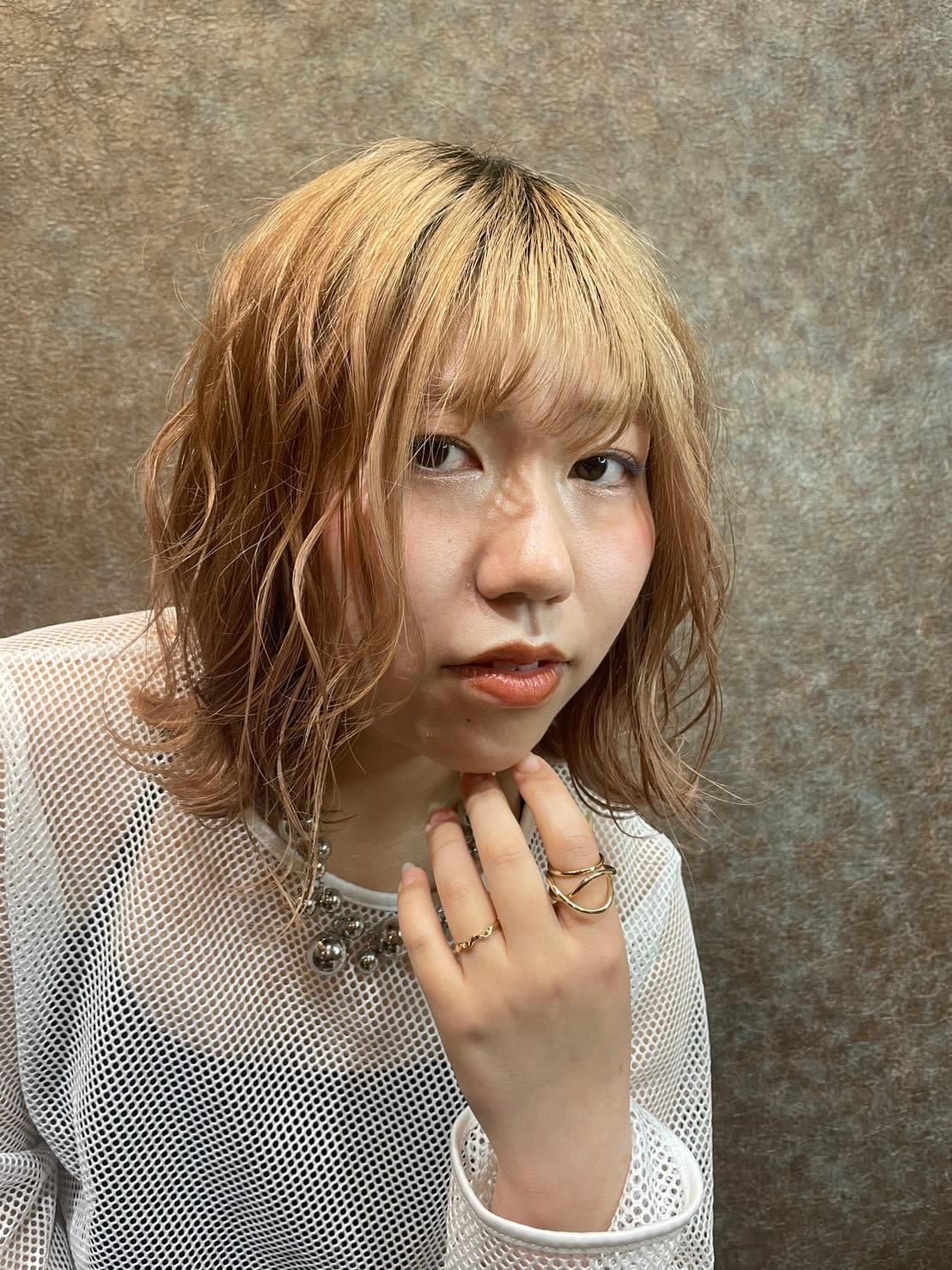 Grass Hair 石垣店【グラス ヘア イシガキテン】のスタイル紹介。サマーカラーイチオシ！サンドベージュカラー