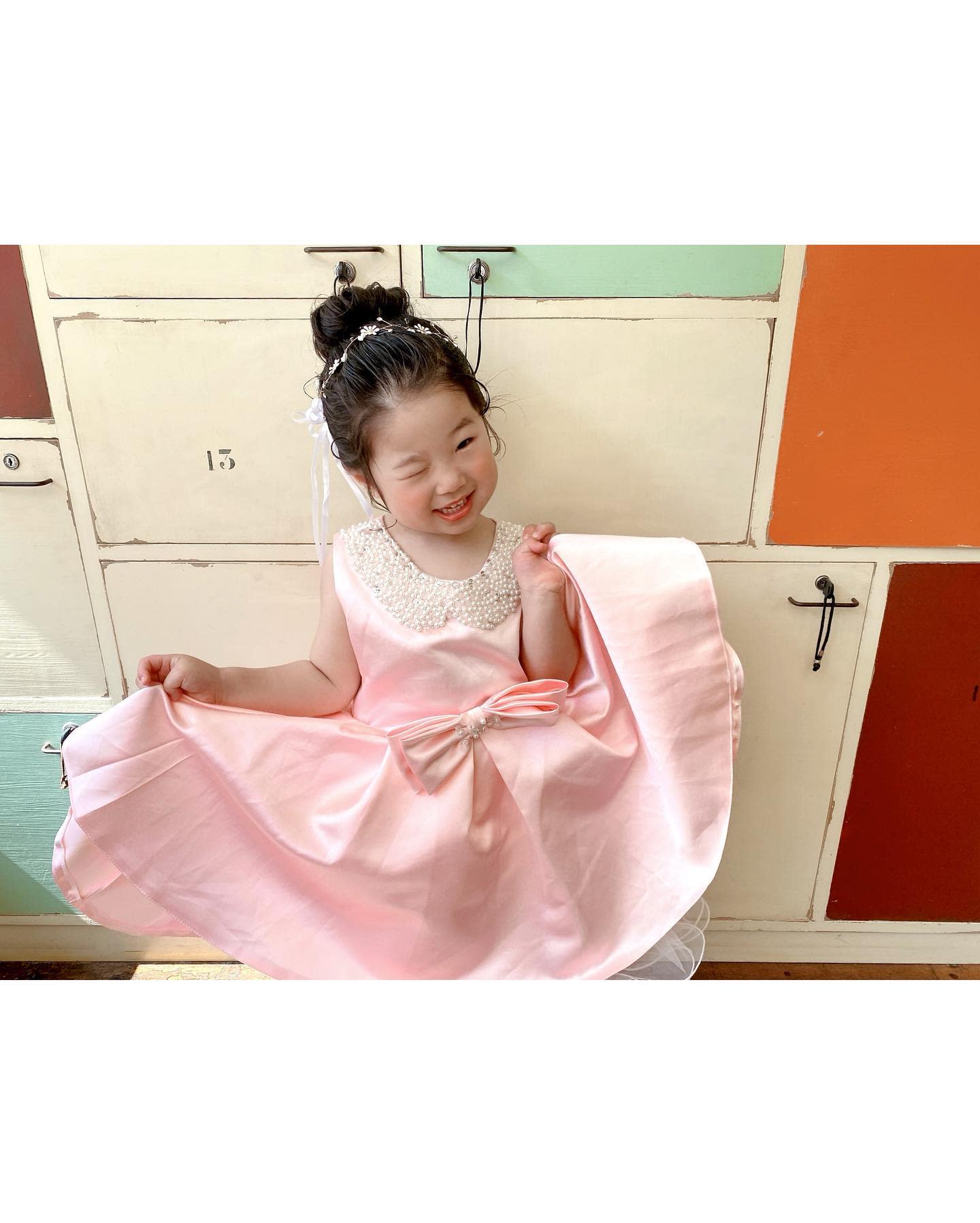 THE BEEHIVE DELUXE【ビーハイブ デラックス】のスタイル紹介。THE BEEHIVE DELUXE×ミディアム