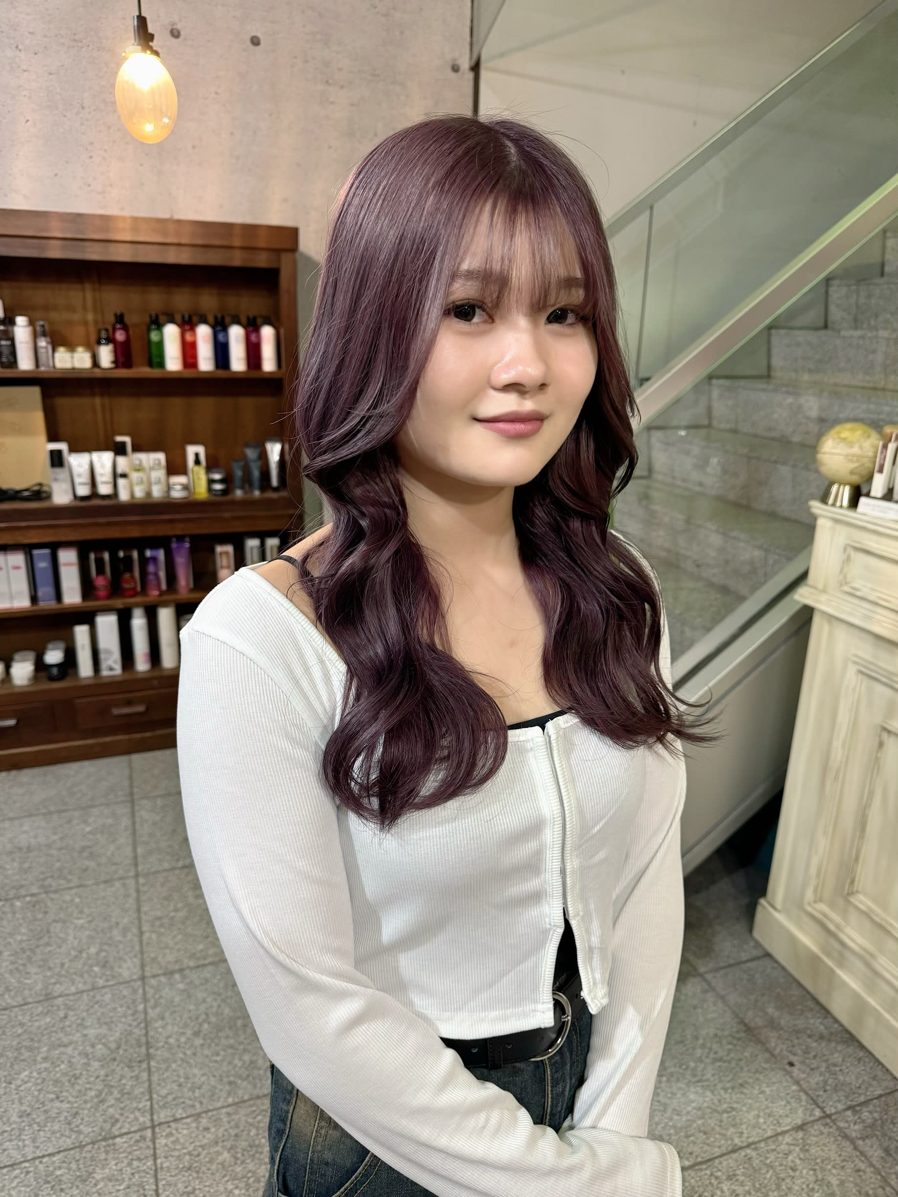 ARUE【アルエ】のスタイル紹介。ラベンダーグレージュ 韓国風レイヤー