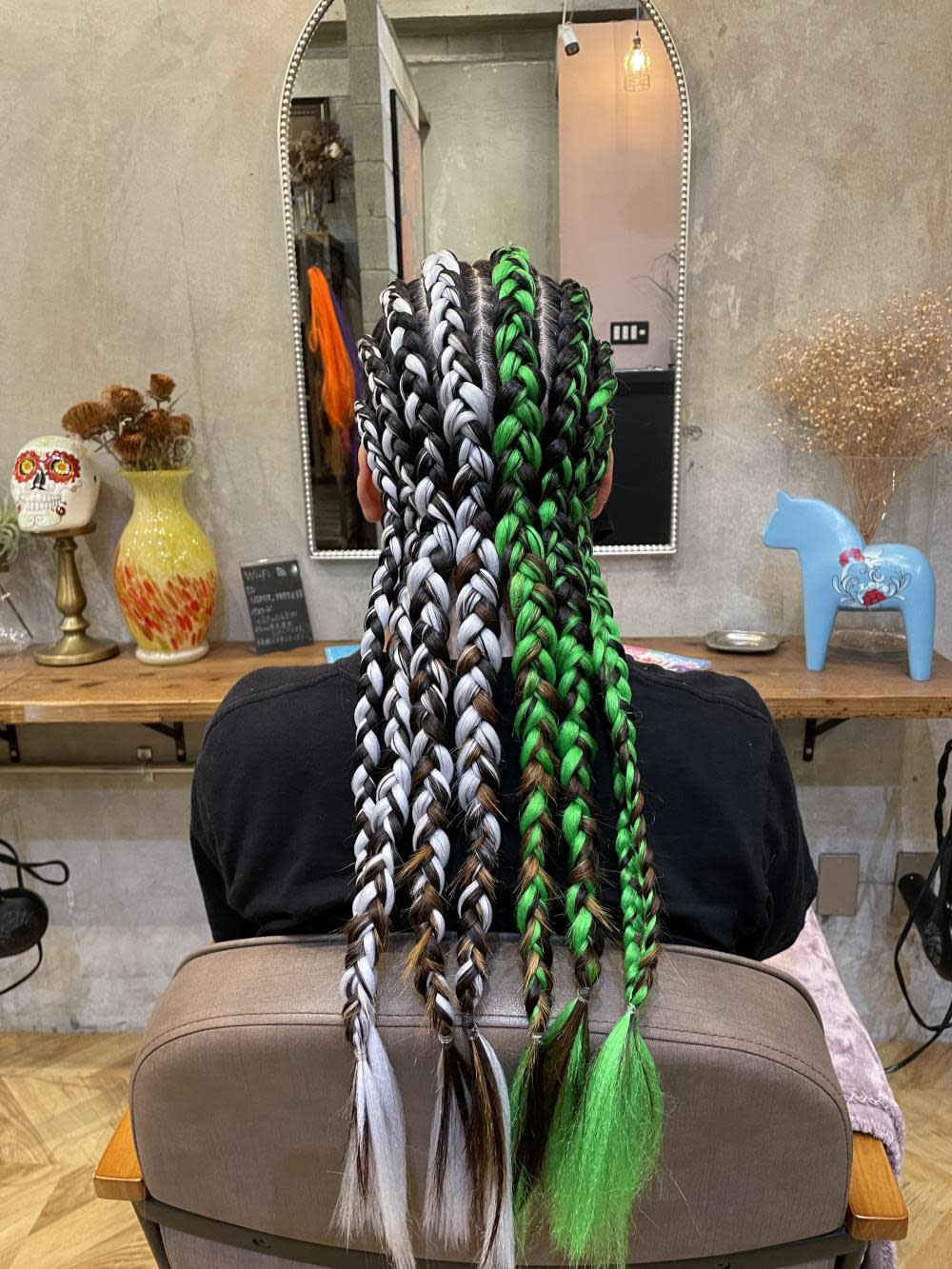 LUXIS THE VINTAGE【ラグシス ザ ヴィンテージ】のスタイル紹介。コーンロウ6本