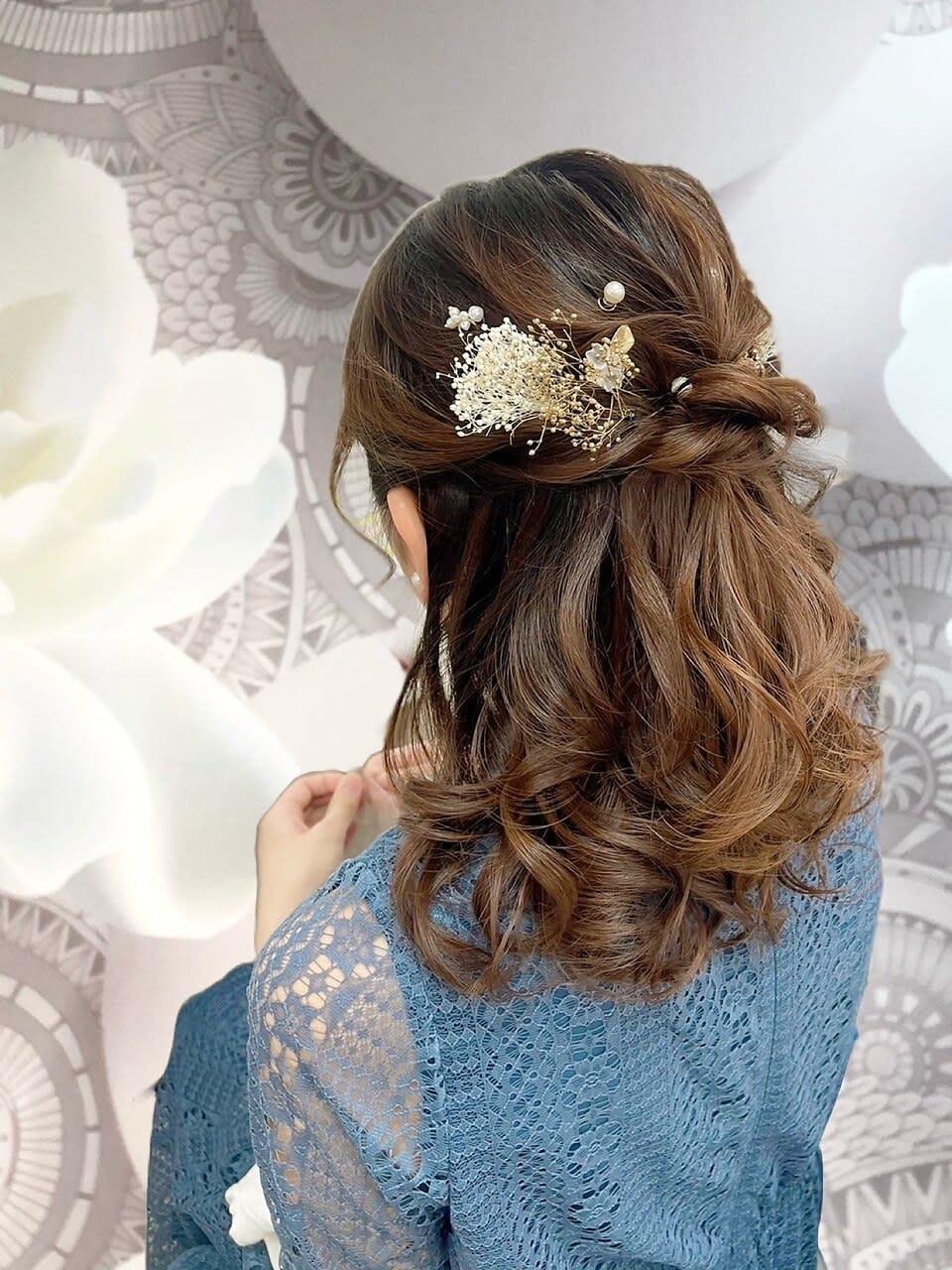 Beauty salon laera 五反田店【ラエラ】【ビューティーサロンラエラゴタンダテン】のスタイル紹介。ハーフアップ