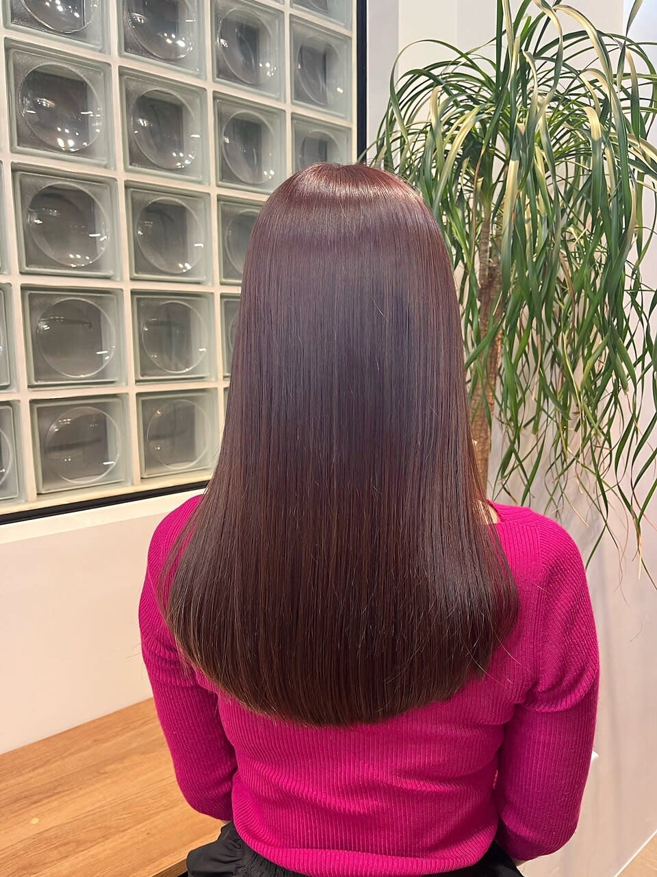 9 NINTH FLOOR【ナインスフロア】のスタイル紹介。ラベンダーピンク／髪質改善トリートメント