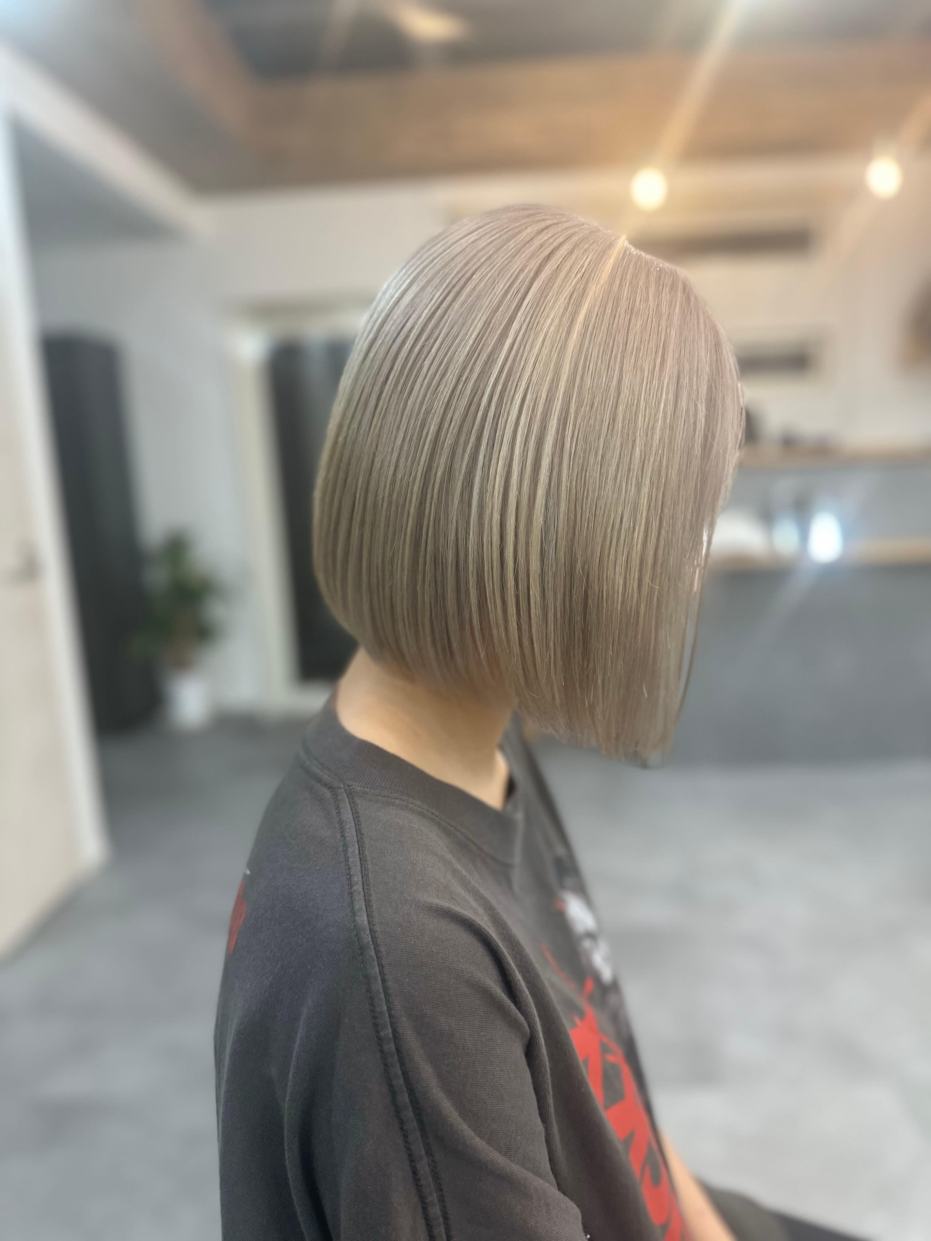 hair salon Area【ヘアサロンエリア】のスタイル紹介。ミルクティーボブ