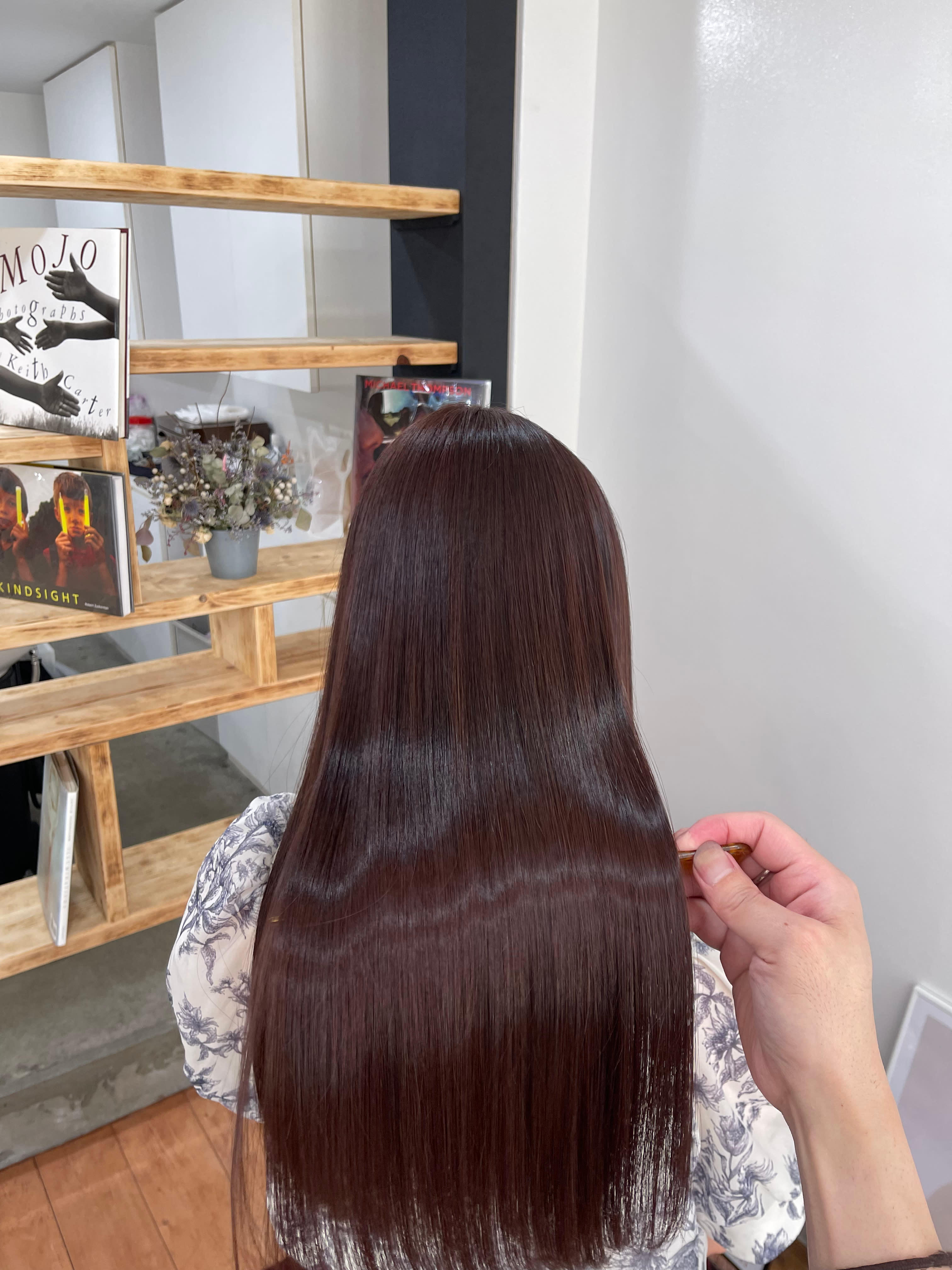 Ricordo 学芸大学【リコルド ガクゲイダイガク】のスタイル紹介。艶髪ストレート