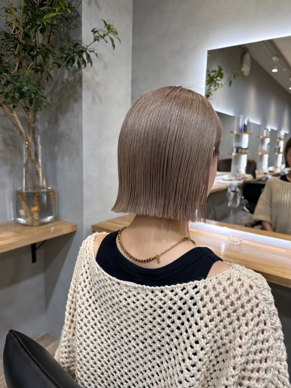 NOAHL【ノアル】のスタイル紹介。ダブルカラー/ブリーチ有/ブリーチ無/透明感/グレージュ