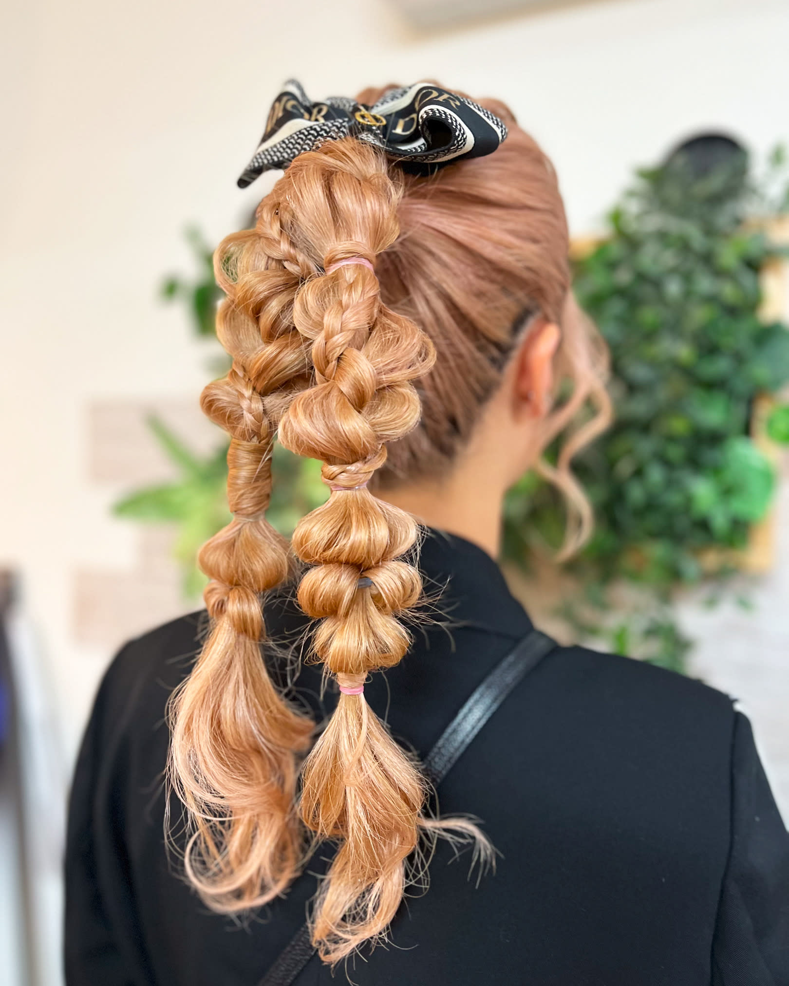 hair set&make up Dot Studio【ヘアセットアンドメイクアップドットスタジオ】のスタイル紹介。hair set&make up Dot Studio