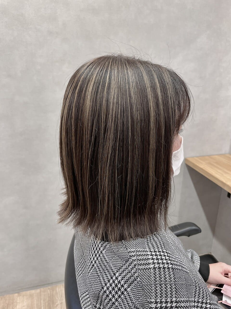 NOAHL【ノアル】のスタイル紹介。G 細束ハイライト