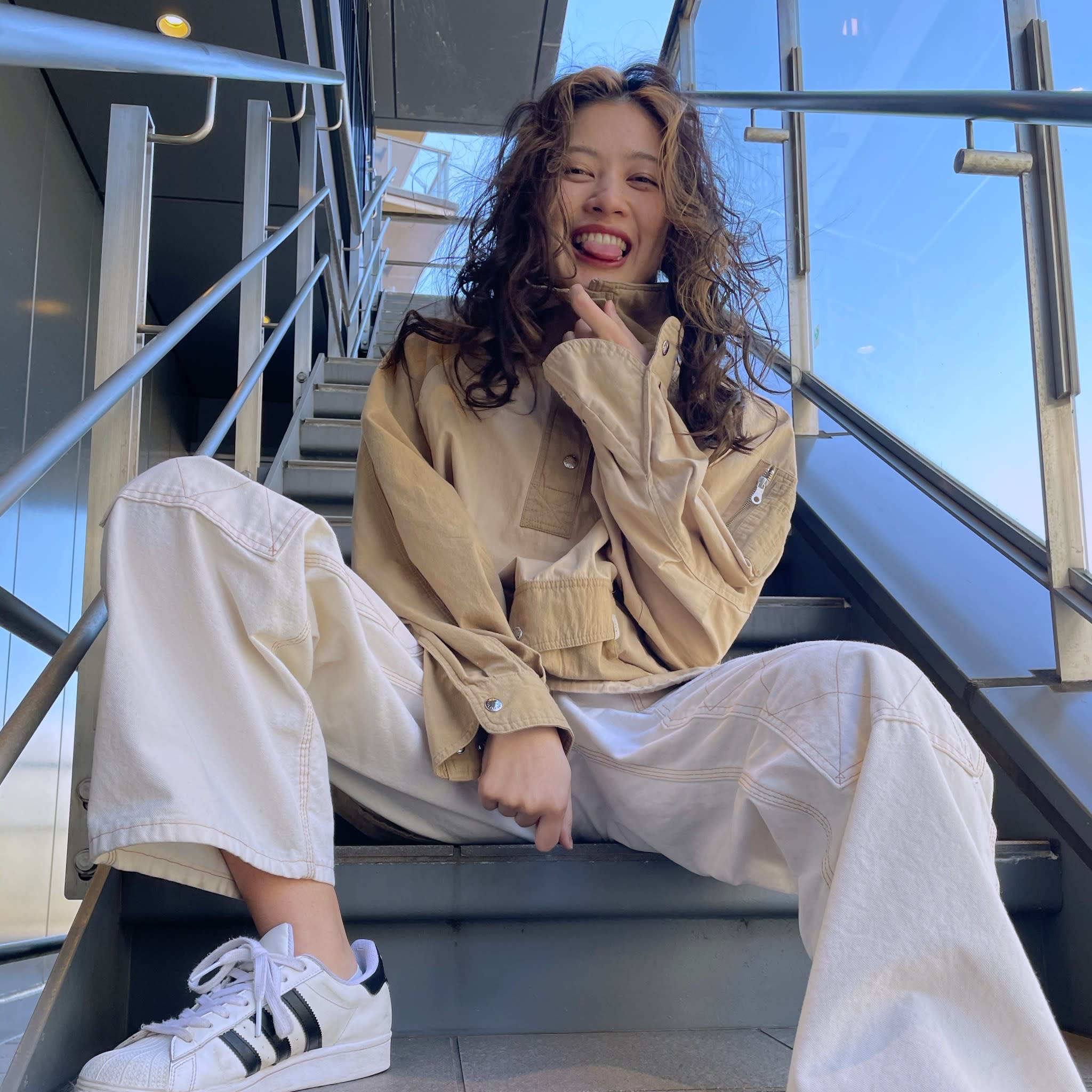 ZA/ZA 高田馬場【ザザ】【ザザタカダノババ】のスタイル紹介。ZAZA 高田馬場【ザザ】×ロング