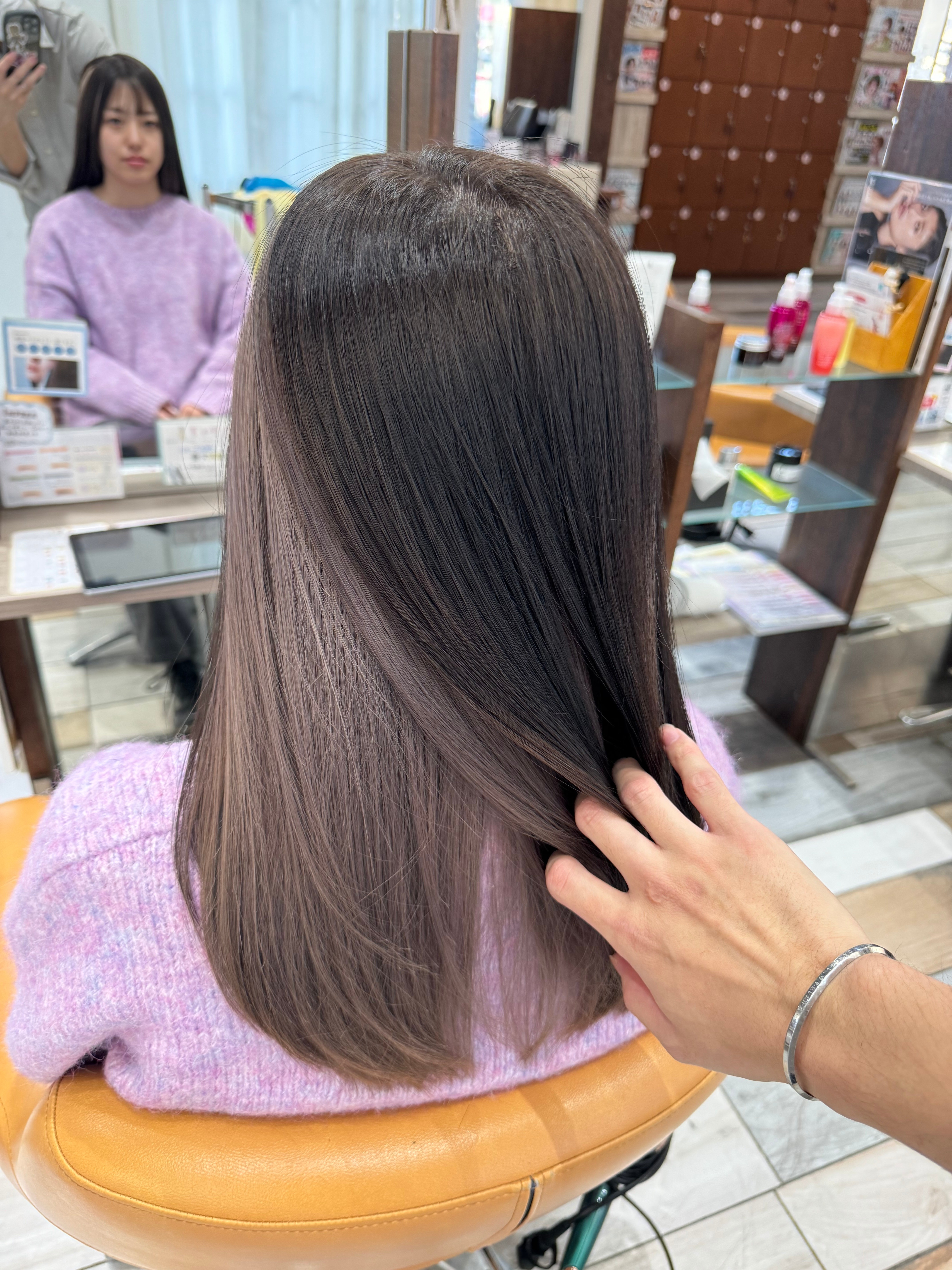 TJ天気予報 3t 日進店【ティジェイテンキヨホウ サントン ニッシンテン】のスタイル紹介。TJ天気予報 3t 日進店×ロング