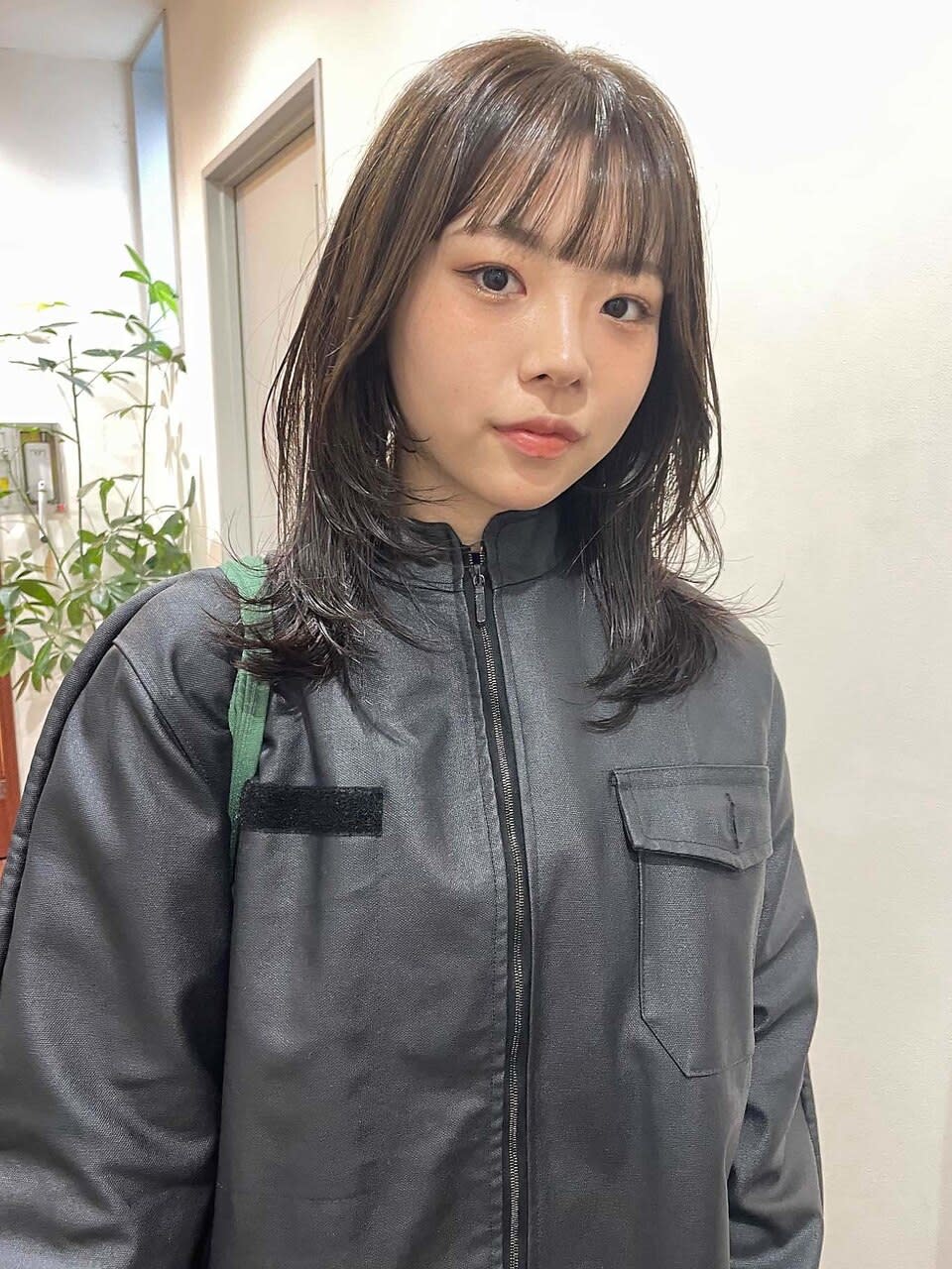 福岡 天神 大名 kchiara【キアラ】のスタイル紹介。ブリーチなしうる艶オリーブベージュ福岡天神美容室