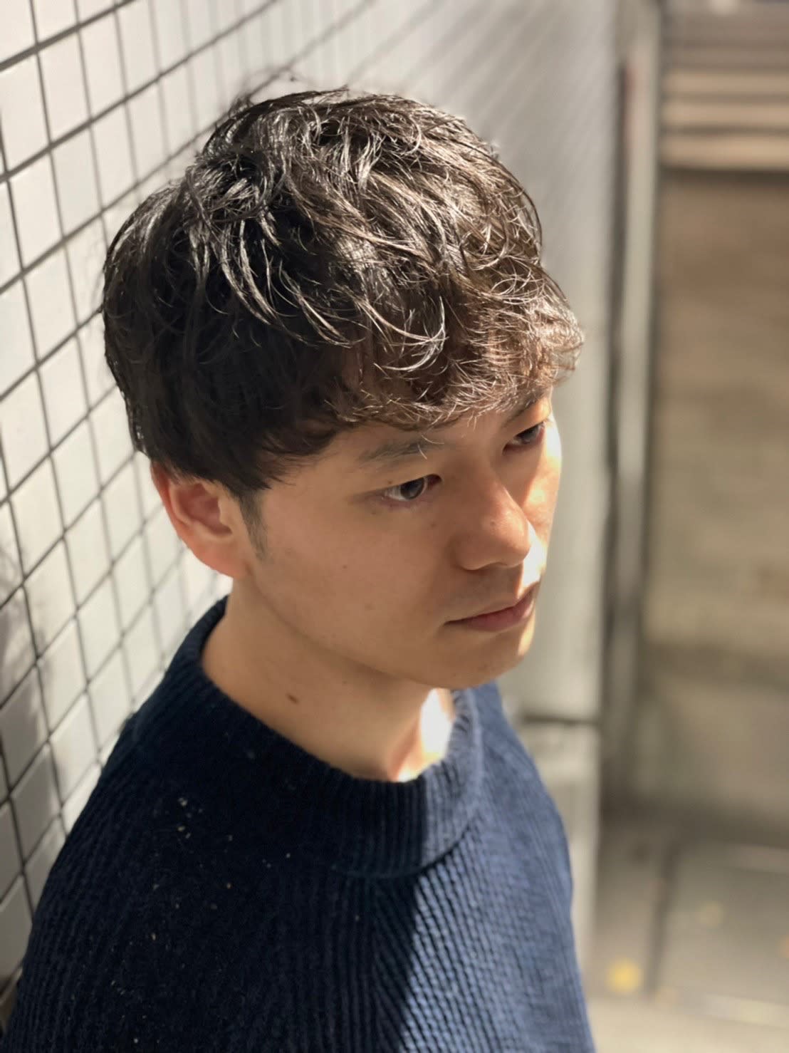 ヒロ銀座BARBER SHOP 名古屋本店【ヒロギンザバーバーショップナゴヤホンテン】のスタイル紹介。ゆるっとナチュラルパーマ