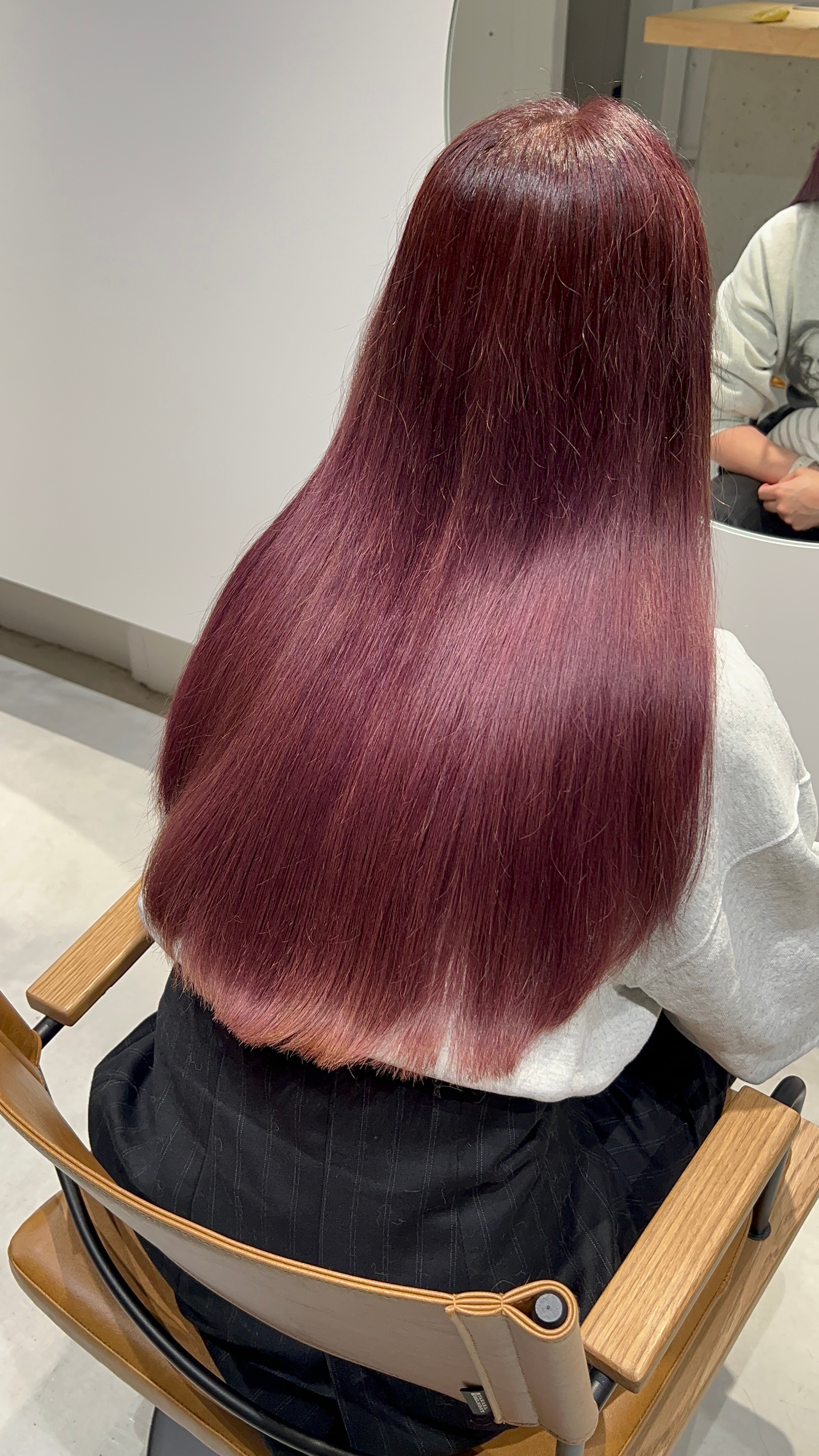 美容院 ora【オーラ】 深井【ビヨウイン オーラ フカイ】のスタイル紹介。ora【オーラ】×ロング