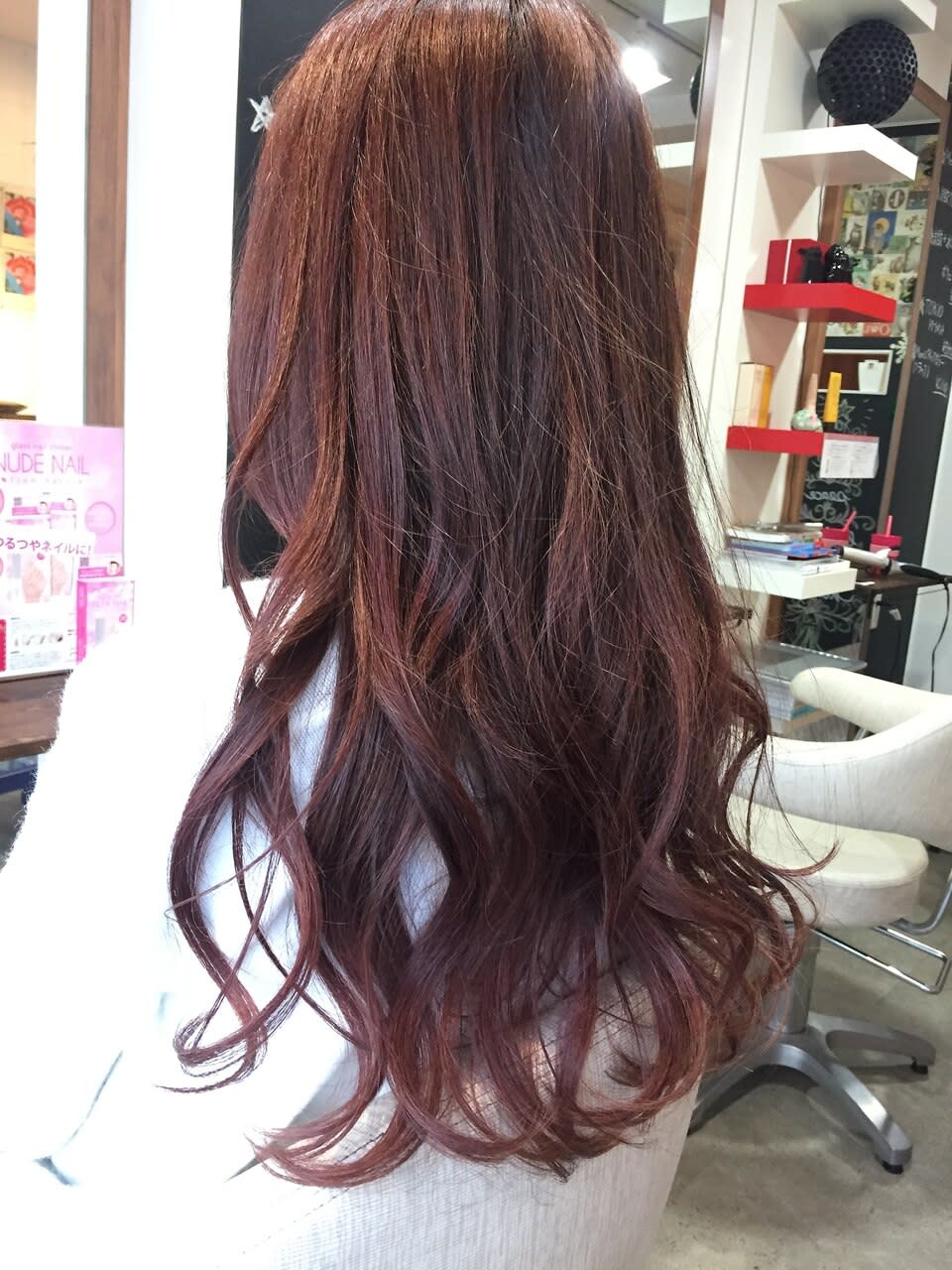 HAIR DEPARTMENT PARALLEL【ヘア デパートメント パラレル】のスタイル紹介。バレイヤージュ×ベリーピンク