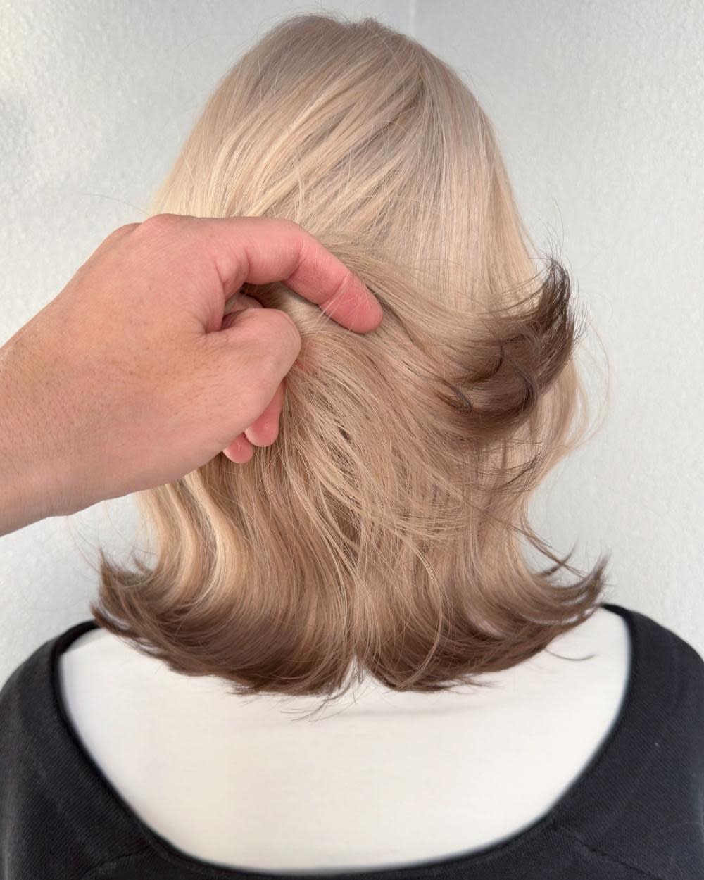 Chula by artina 海老名2号店【チュラ バイ アルティナ エビナニゴウテン】のスタイル紹介。エンドカラー_毛先カラー_毛先ブラウン3