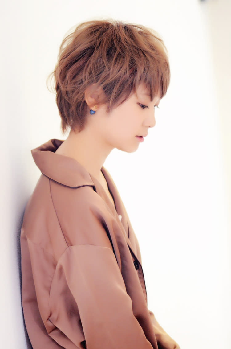 hair nina【ヘアーニーナ】のスタイル紹介。hair nina×ショート