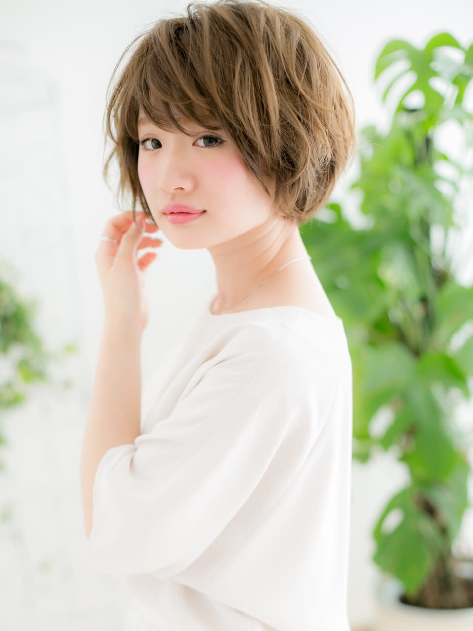 髪質改善カラーReana.豊洲 美容院【リアナ】【リアナ トヨス カミシツカイゼン】のスタイル紹介。パールベージュ×ふわふわボブショート