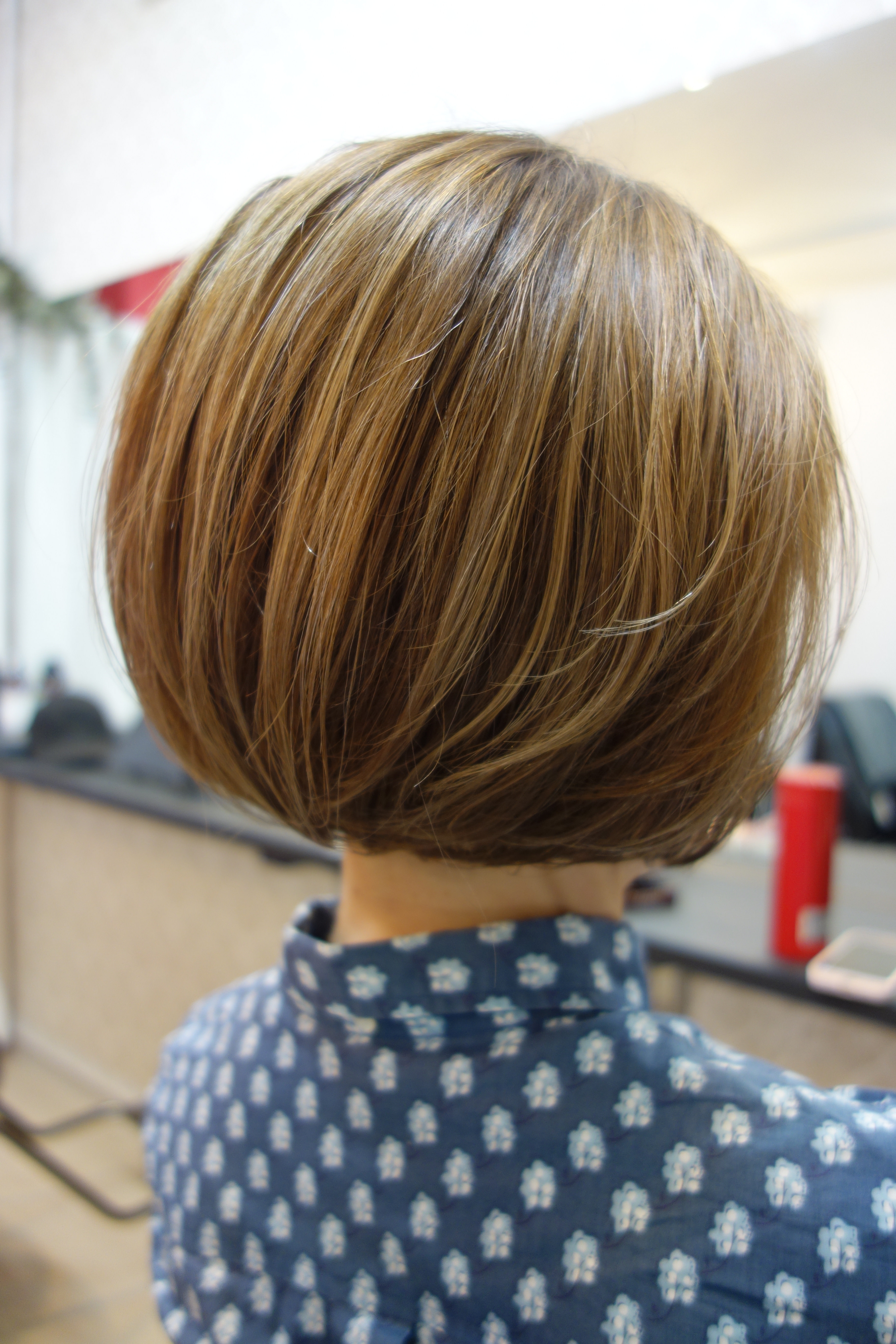 ヘアコンシェルジュ Fuchibe【ヘアコンシェルジュ フチベ】のスタイル紹介。大人シンプルショートボブ