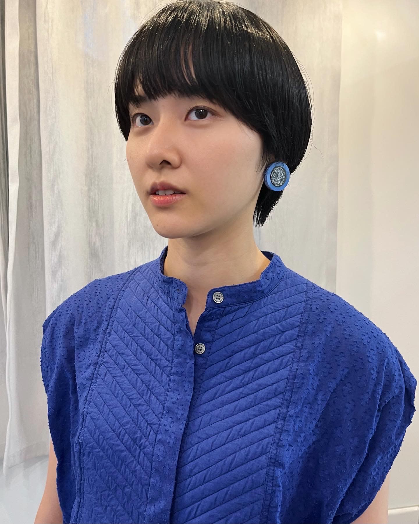 gem【ジェム】のスタイル紹介。マッシュベースのミニマムなショートヘア