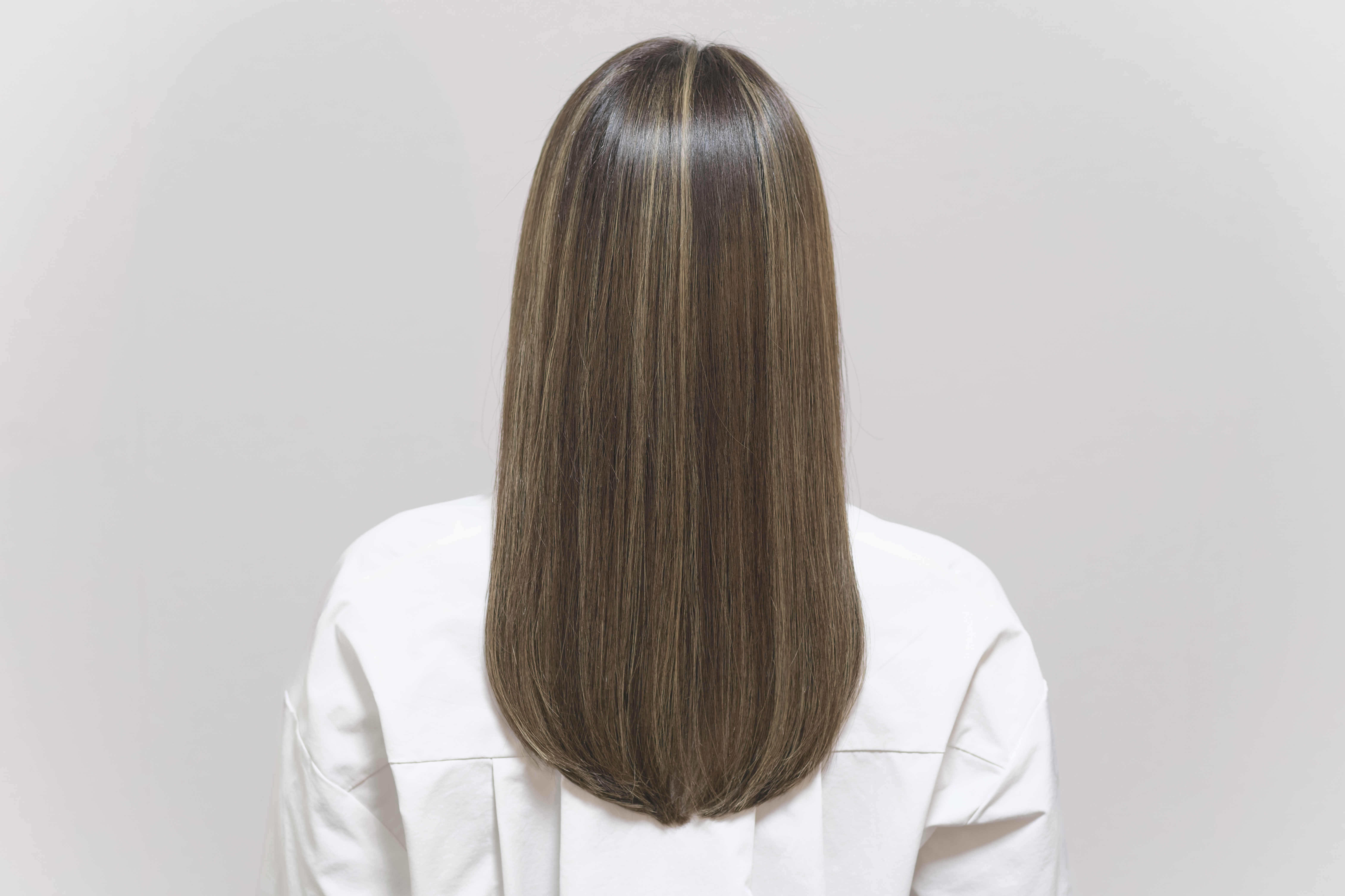 ヘアコンシェルジュ Fuchibe【ヘアコンシェルジュ フチベ】のスタイル紹介。髪質改善ツヤサラロングヘア