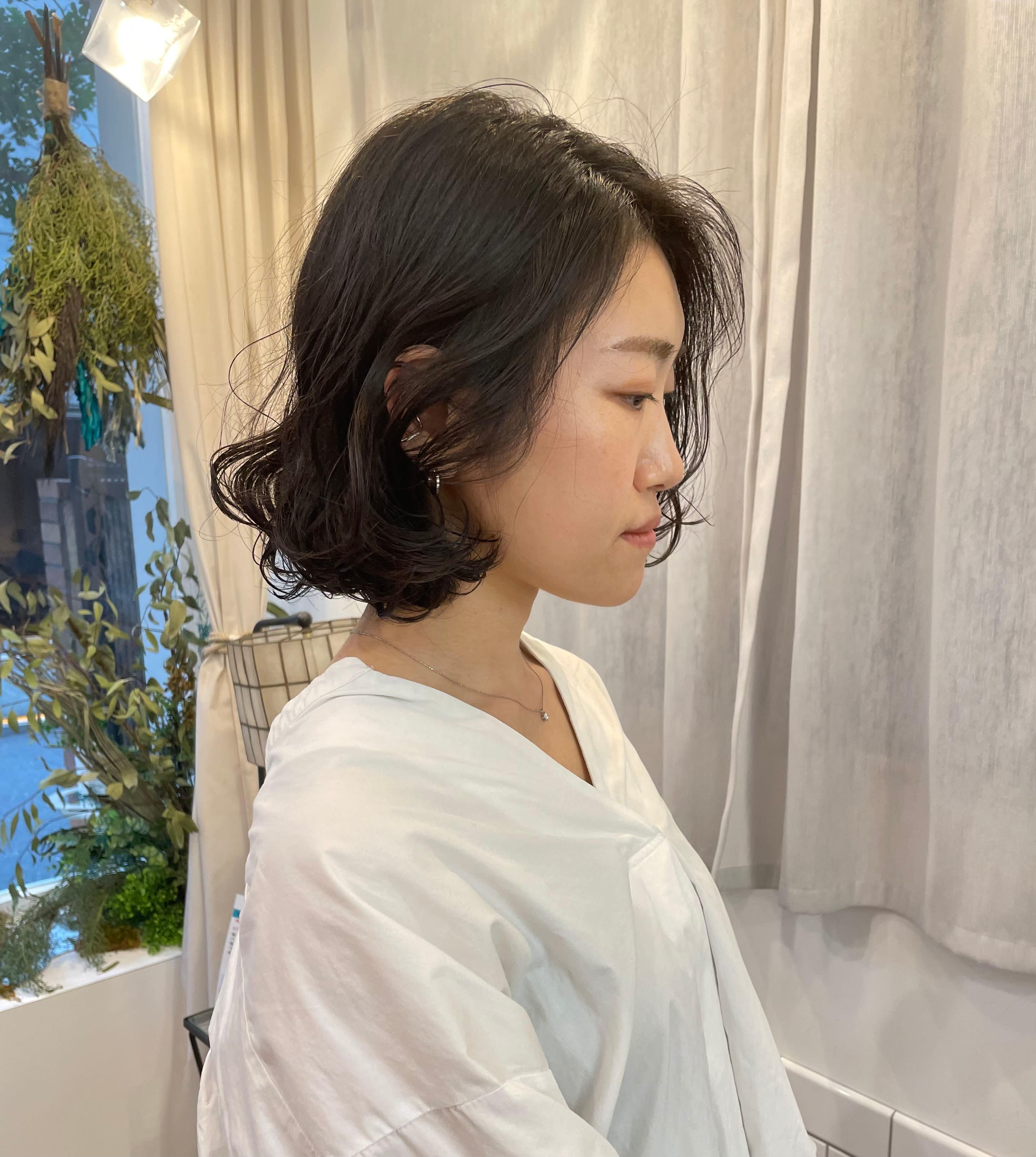 gem【ジェム】のスタイル紹介。カーリーボブ