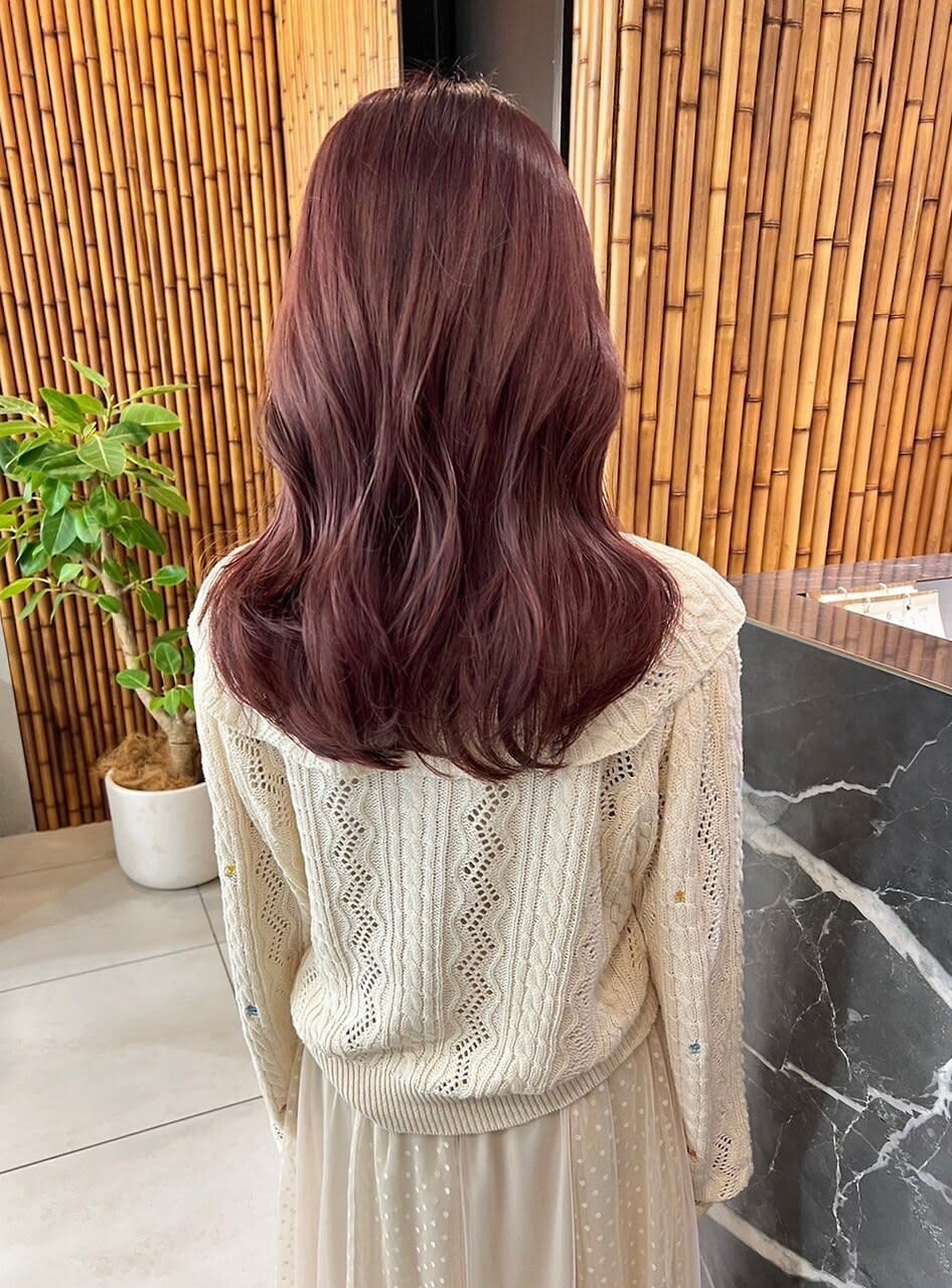 AffECTION kanayama 【アフェクション】【アフェクションカナヤマ】のスタイル紹介。ツヤピンクカラー