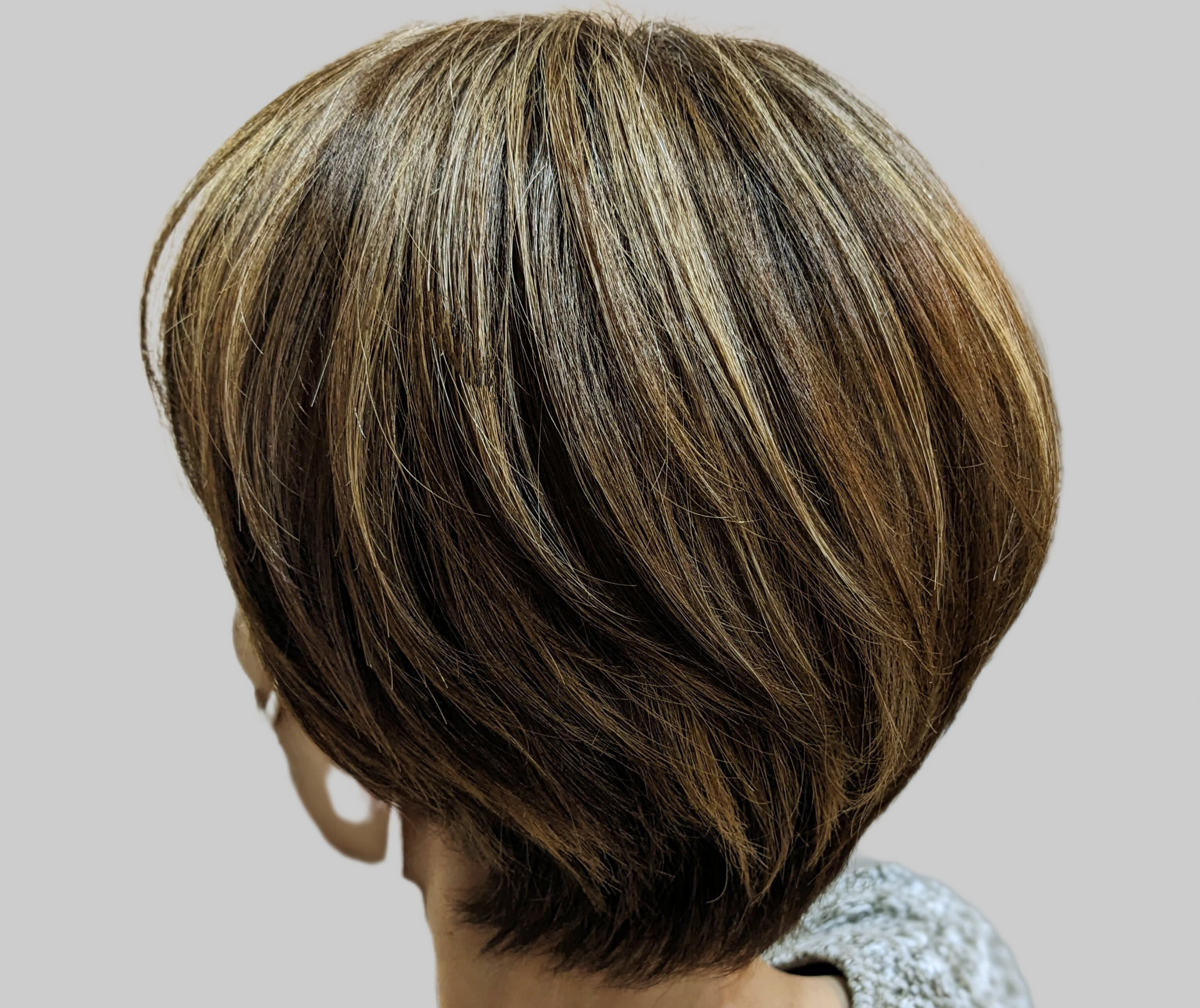 THE BACK STAGE【バックステージ】のスタイル紹介。ハイライト