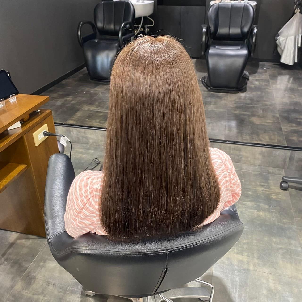 Hairsβ【ヘアーズ ベータ】のスタイル紹介。ミルクティーベージュ