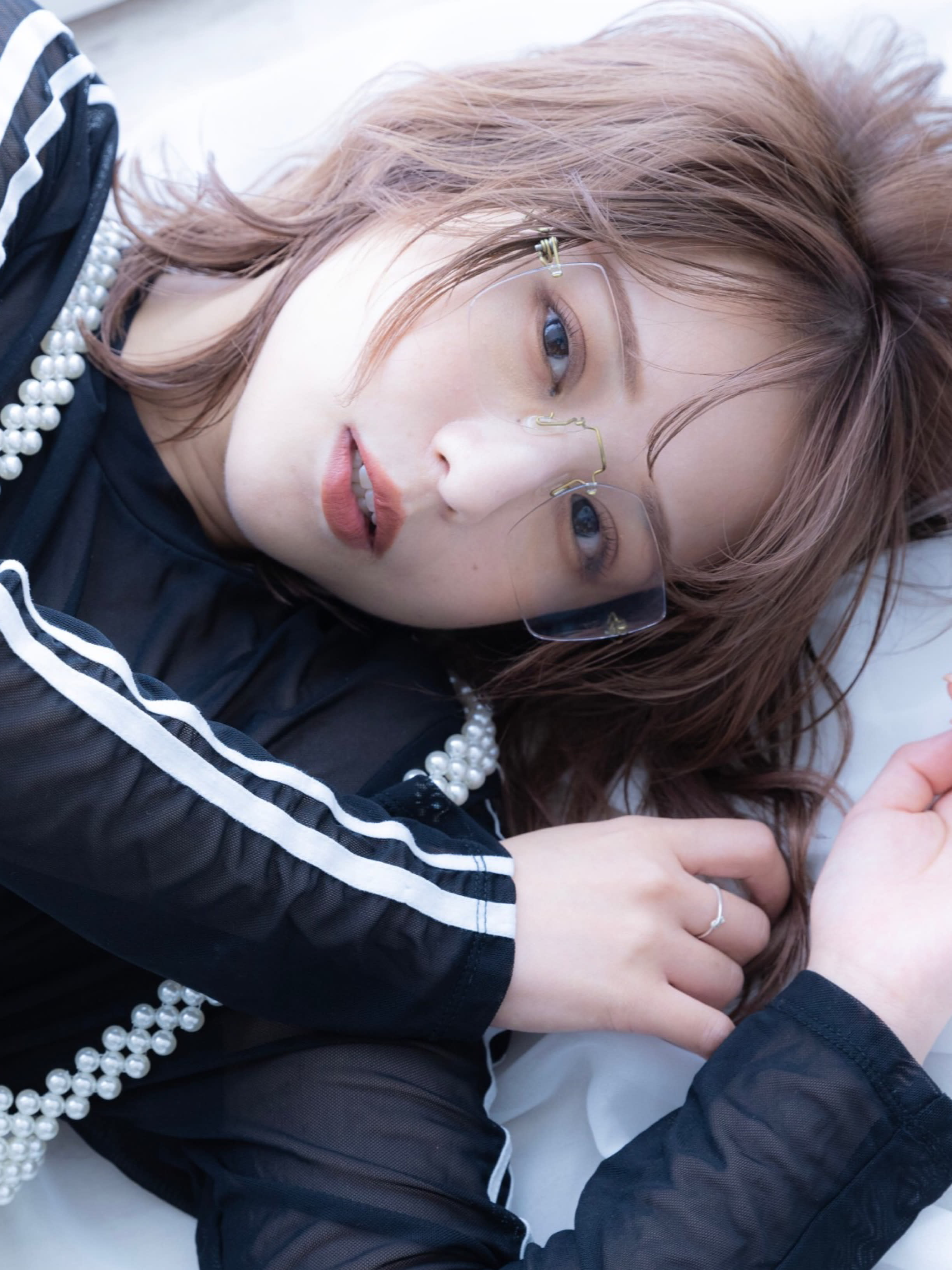 JENNIE by Menon【ジェニーバイメノン】のスタイル紹介。レイヤーボブ　くびれヘア　こなれミディ　