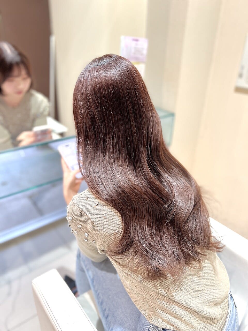 GOTTO FLOW【ゴットフロー】のスタイル紹介。艶髪/韓国巻き/韓国レイヤー/ピンクブラウン/巻き髪