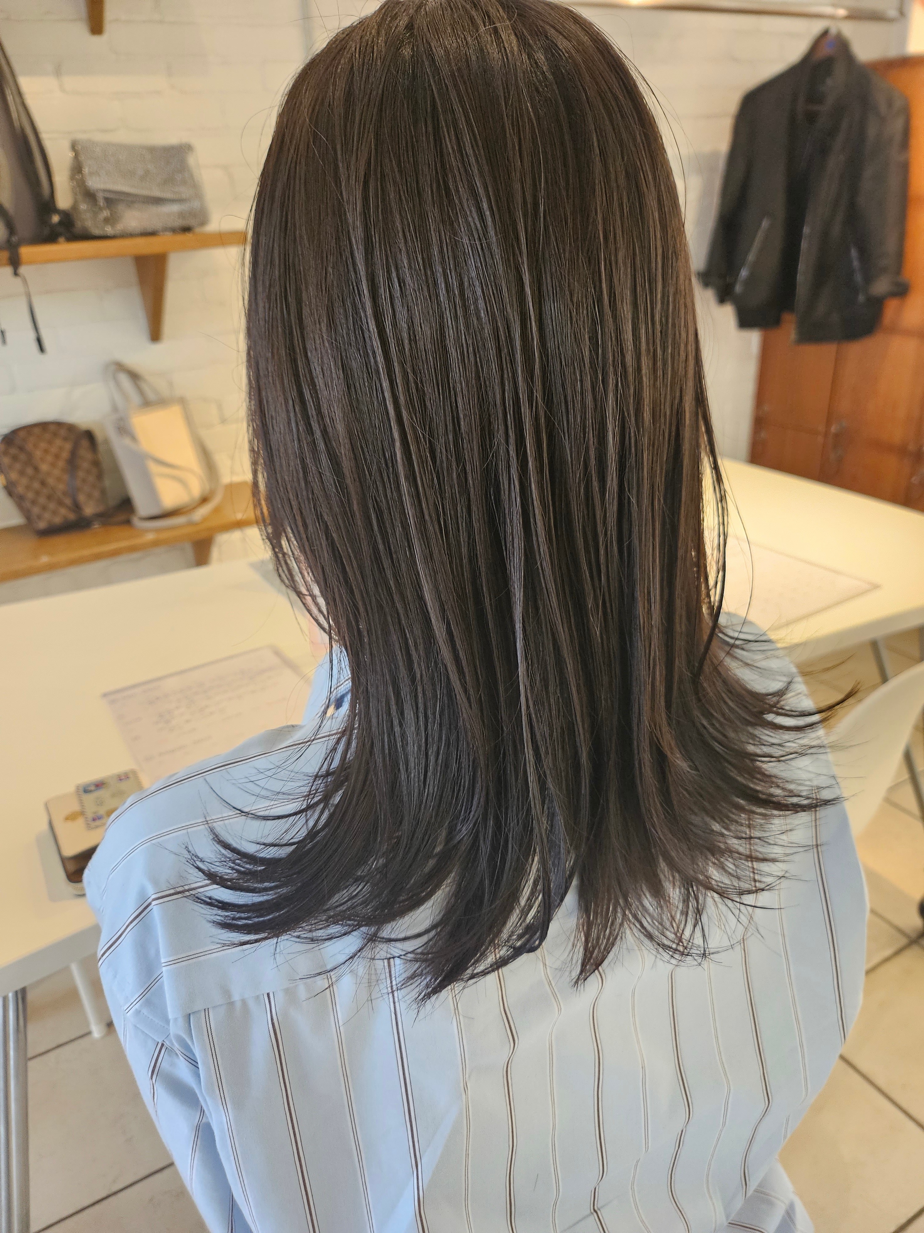 VAN COUNCIL春日井店【ヴァンカウンシルカスガイテン】のスタイル紹介。ミントグレージュ