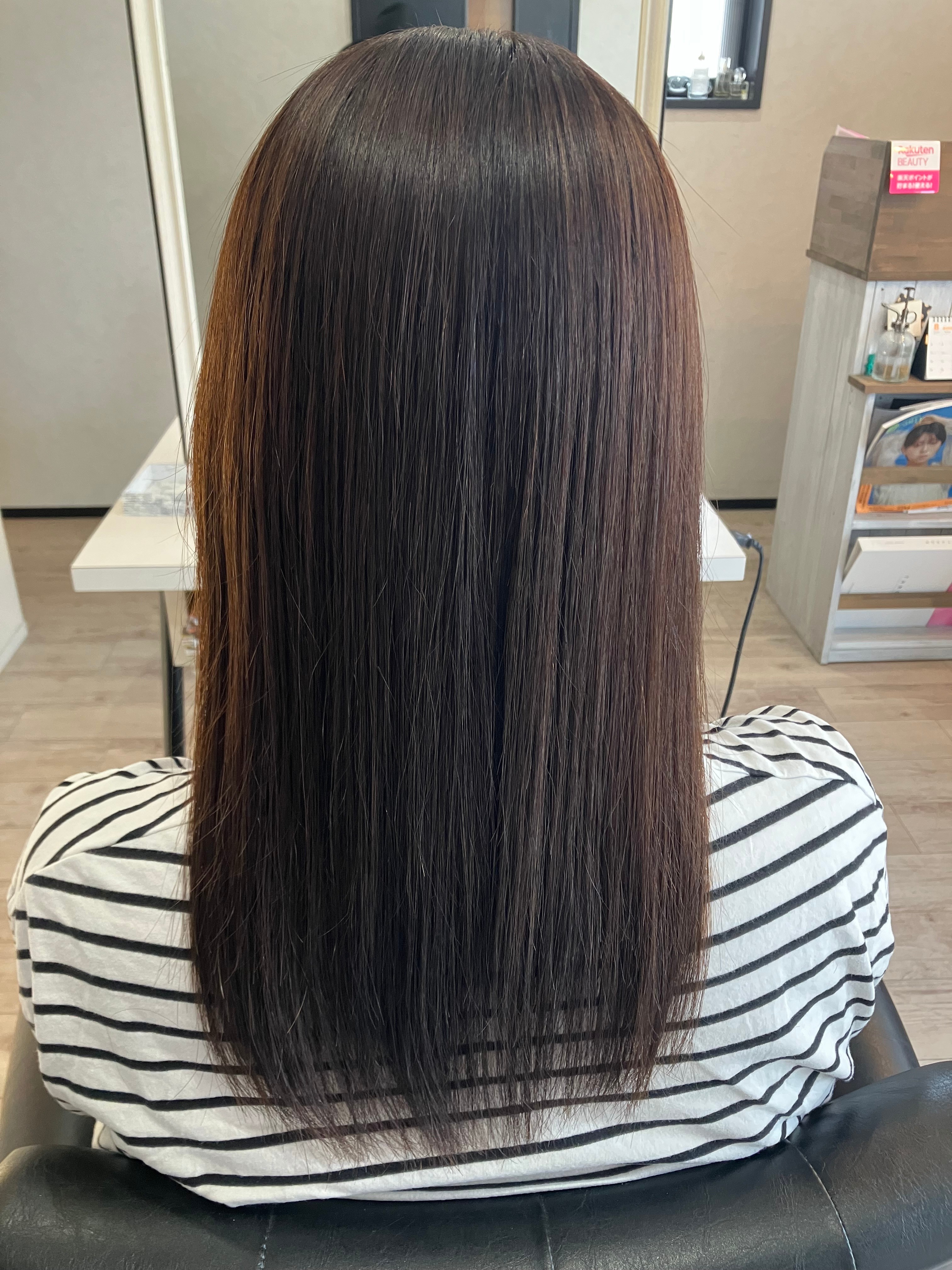hair&relax soi【ヘアーアンドリラックス ソア】のスタイル紹介。カットカラー縮毛矯正