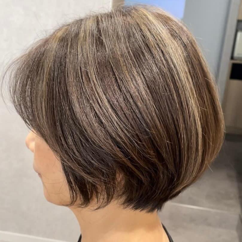 LUCK 本厚木【ラックホンアツギ】のスタイル紹介。白髪ぼかし/白髪活かし/ハイライト/グレイカラー/オージュア